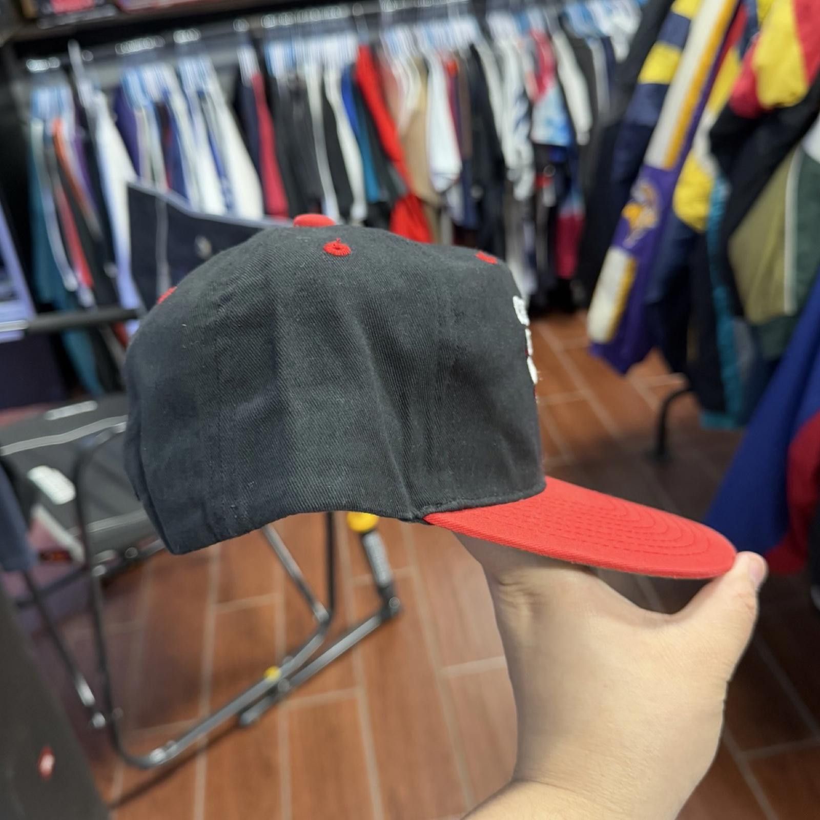 NBA Chicago Bulls Vintage Snapback Hat Size ONE SIZE - 3 Thumbnail