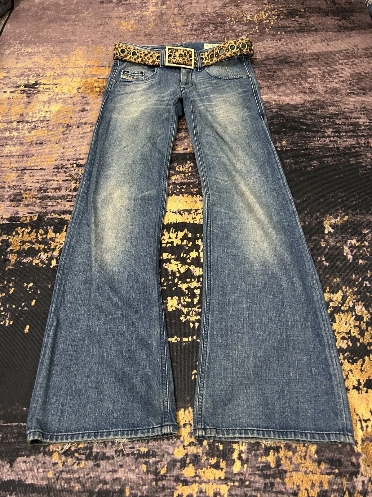 Diesel Diesel Vixy Blue Wash Flare Jeans Size US 28 / EU 44 - 5 Thumbnail