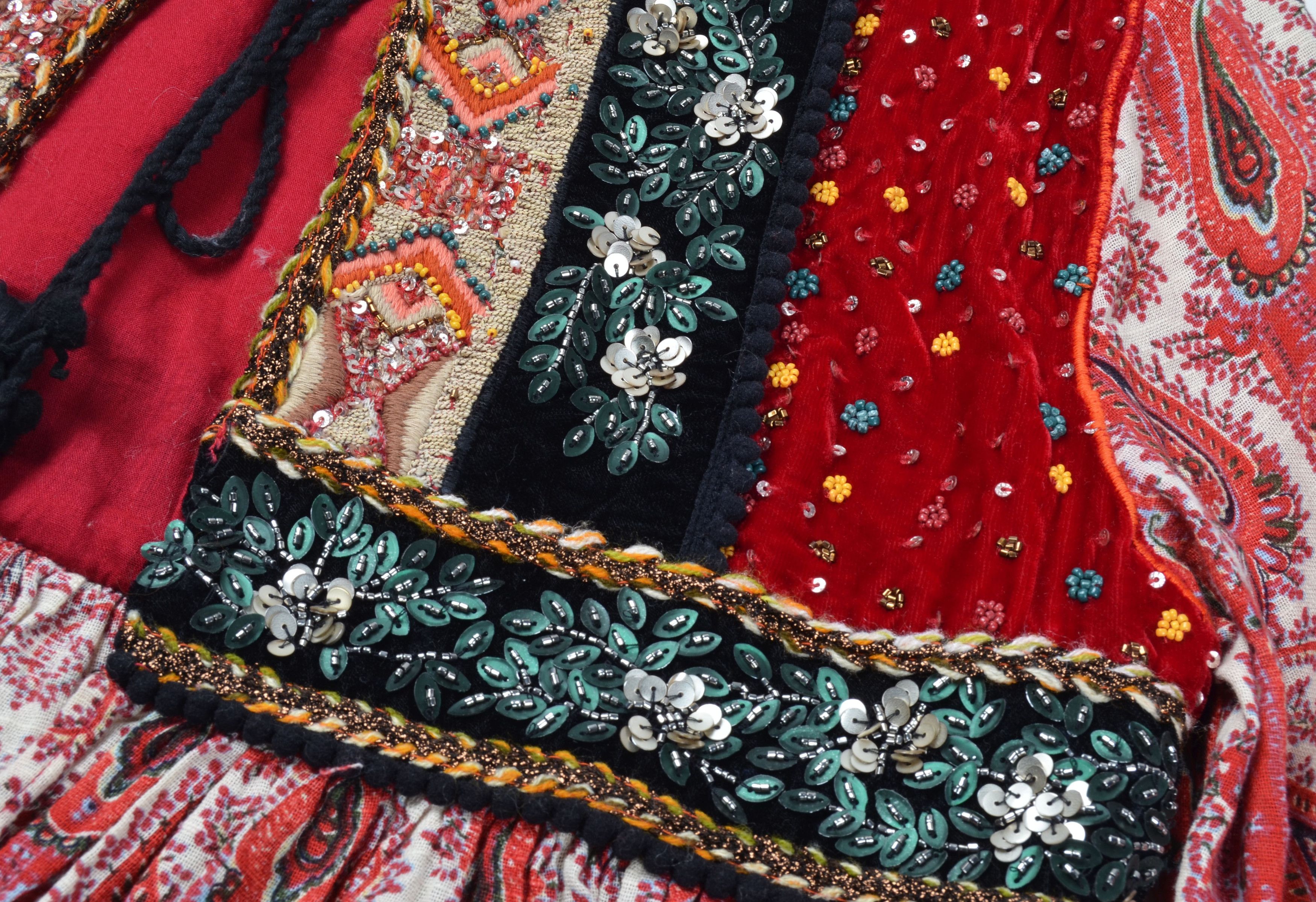 Zara ZARA Bohemian Gypsy Embroidered Embellished Paisley Blouse Size S / US 4 / IT 40 - 9 Thumbnail