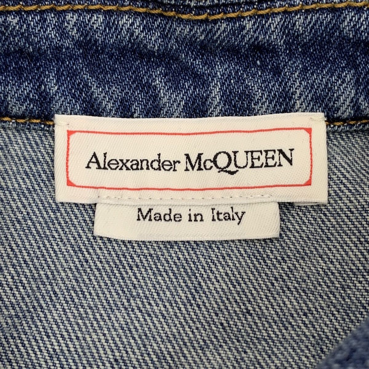 Alexander McQueen Alexander McQueen Navy Lapel Single Breasted Denim Jacket Size S / US 4 / IT 40 - 5 Thumbnail