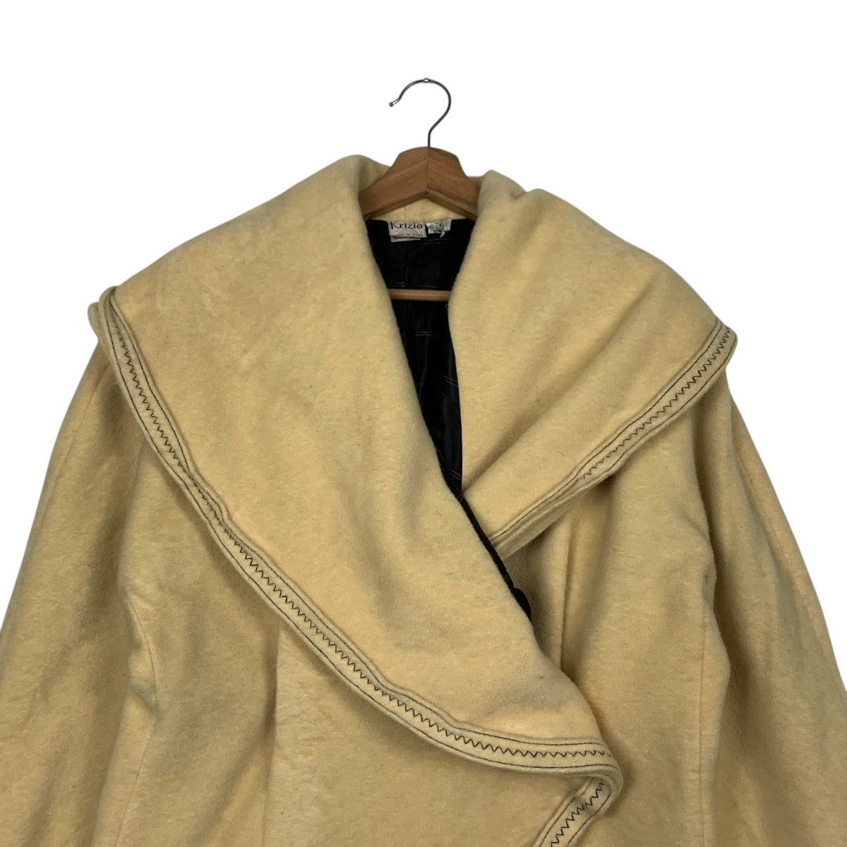 Krizia Uomo Vintage 90's KRIZIA Asymmetrical Wool Jacket #2874-C130 Size M / US 6-8 / IT 42-44 - 2 Thumbnail