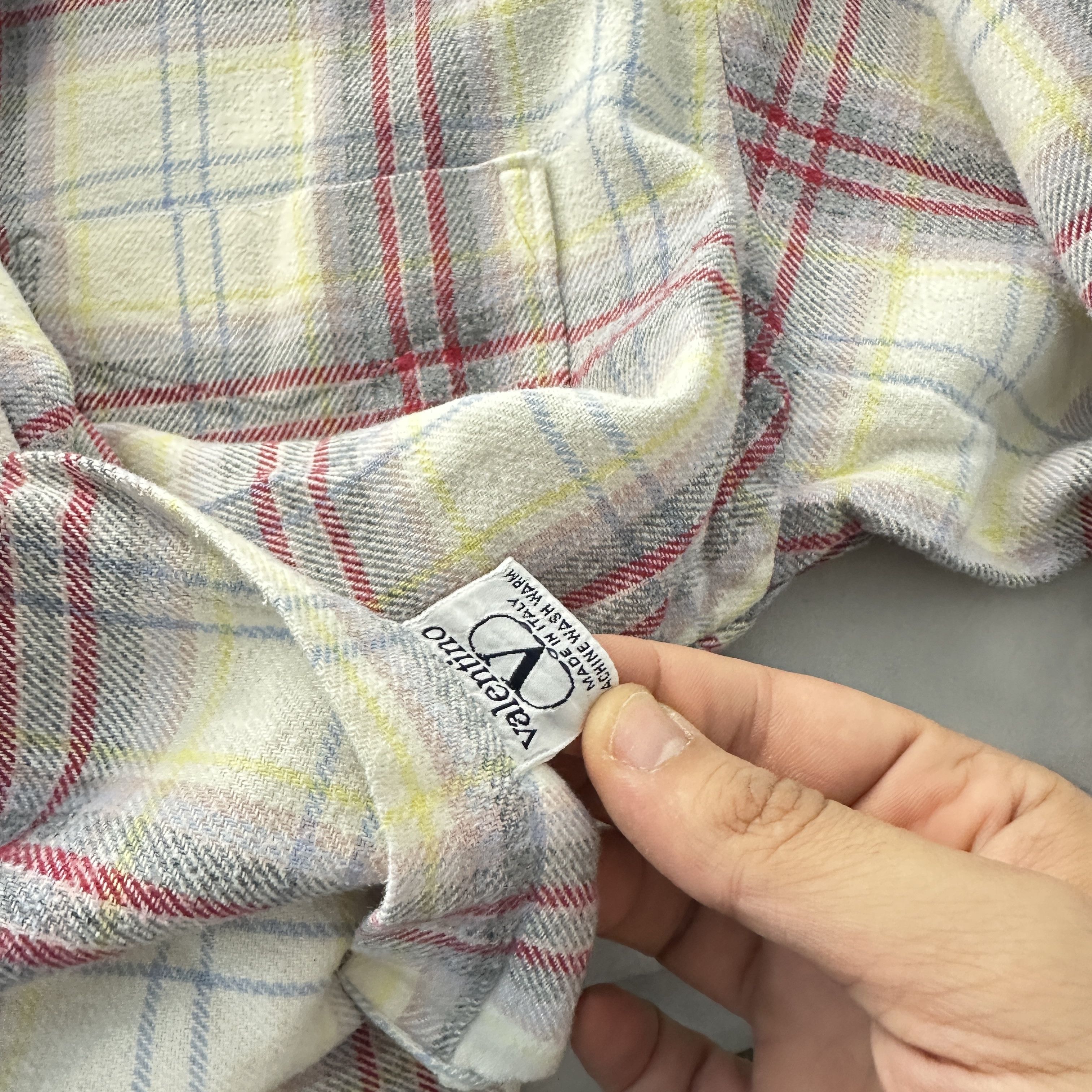 Valentino Camicia VALENTINO Flanella A Quadri – M Size US M / EU 48-50 / 2 - 5 Thumbnail
