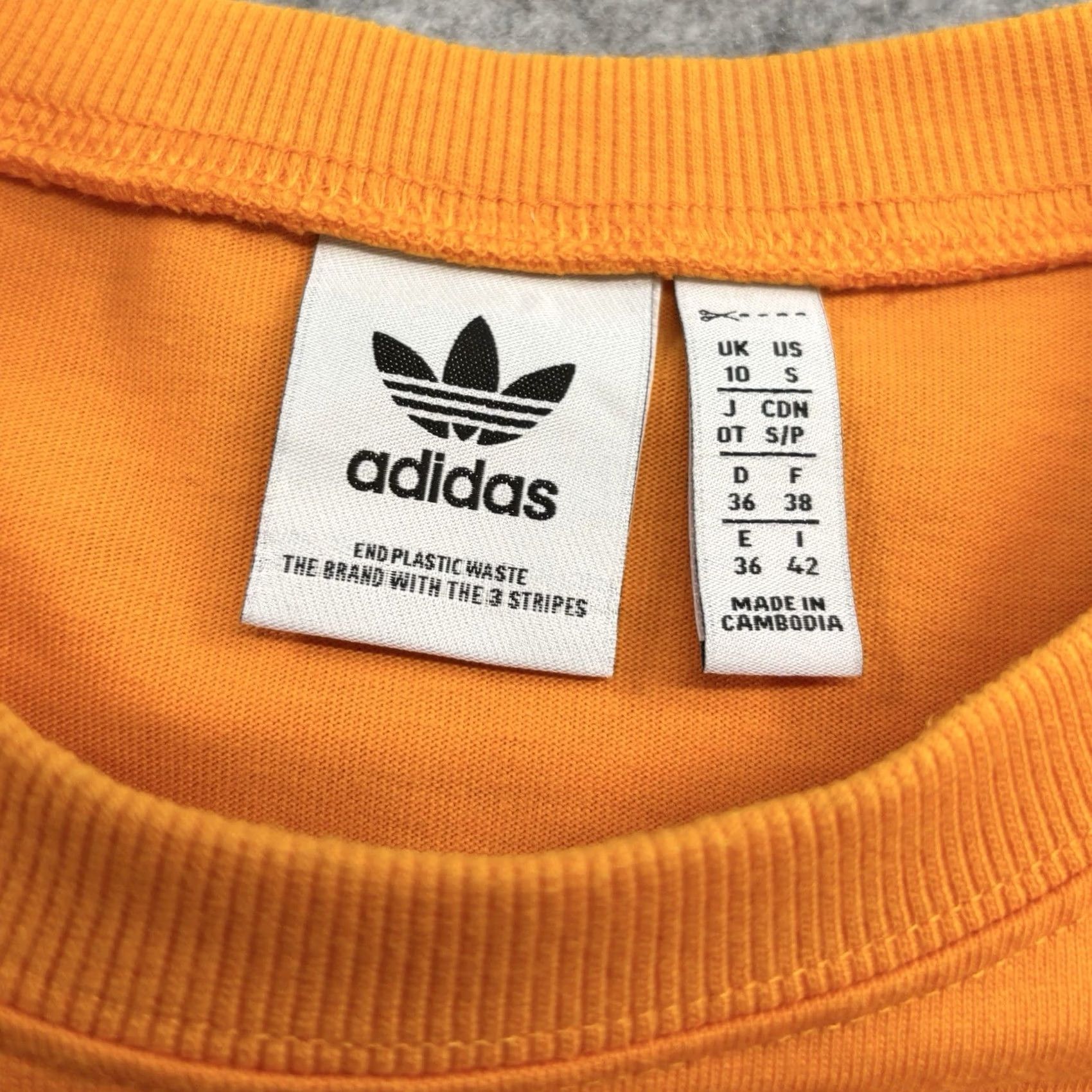 Adidas Adidas T Shirt Orange Women UK10 Loose Relaxed Fit Summer 2022 Casual Crew Neck Short Sleeve Pullover Cotton Jersey Size L / US 10 / IT 46 - 4 Thumbnail