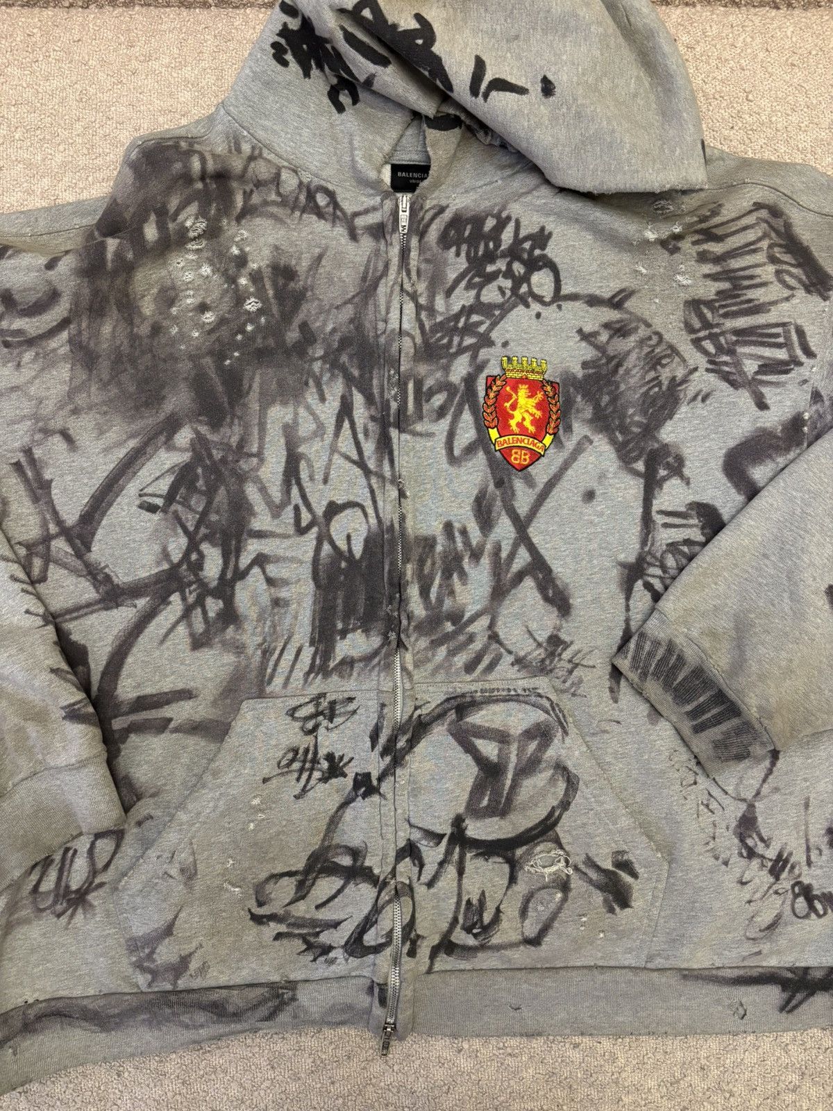 Balenciaga Balenciaga Skater Graffiti Jacket (grey) Size US XXL / EU 58 / 5 - 1 Thumbnail