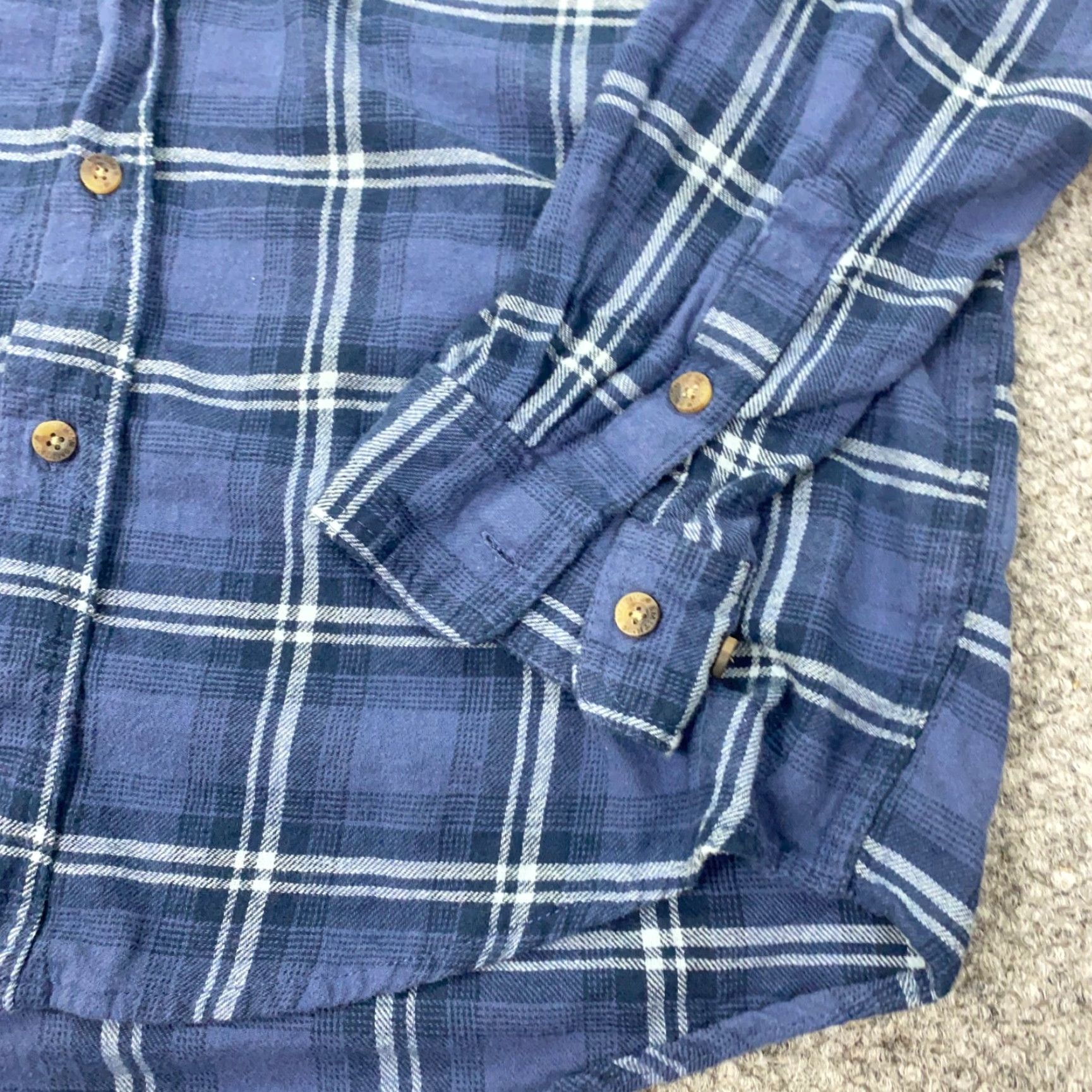 Vintage VINTAGE Smiths Workwear Shirt Mens XL Blue Plaid Flannel Button-Down Long Sleeve Cotton Casual Workwear 90s Mens Size US XL / EU 56 / 4 - 6 Thumbnail
