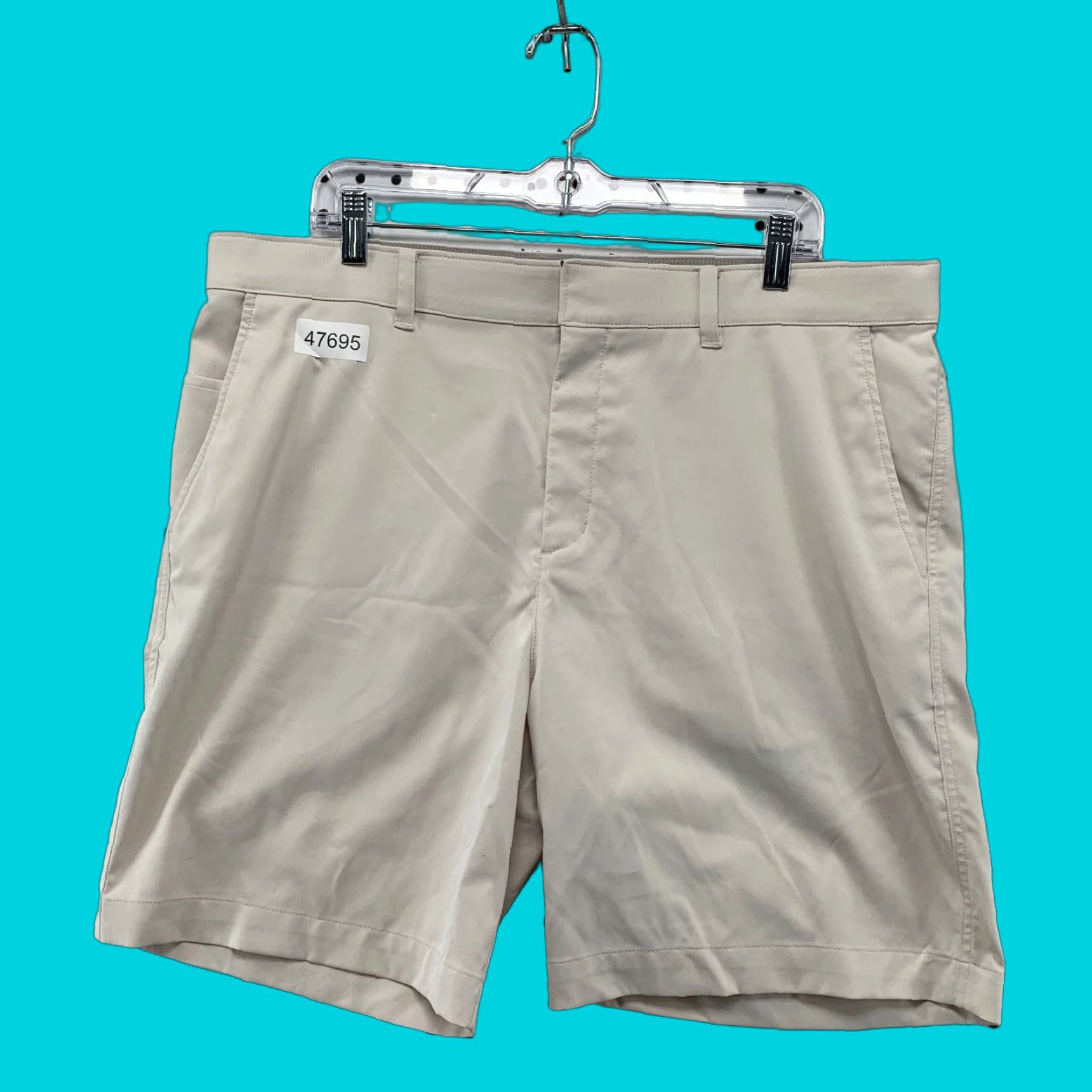 Nike Nike Golf Shorts Mens 38 Beige 100% Polyester Active Preppy 39x8 Size US 38 / EU 54 - 1 Thumbnail