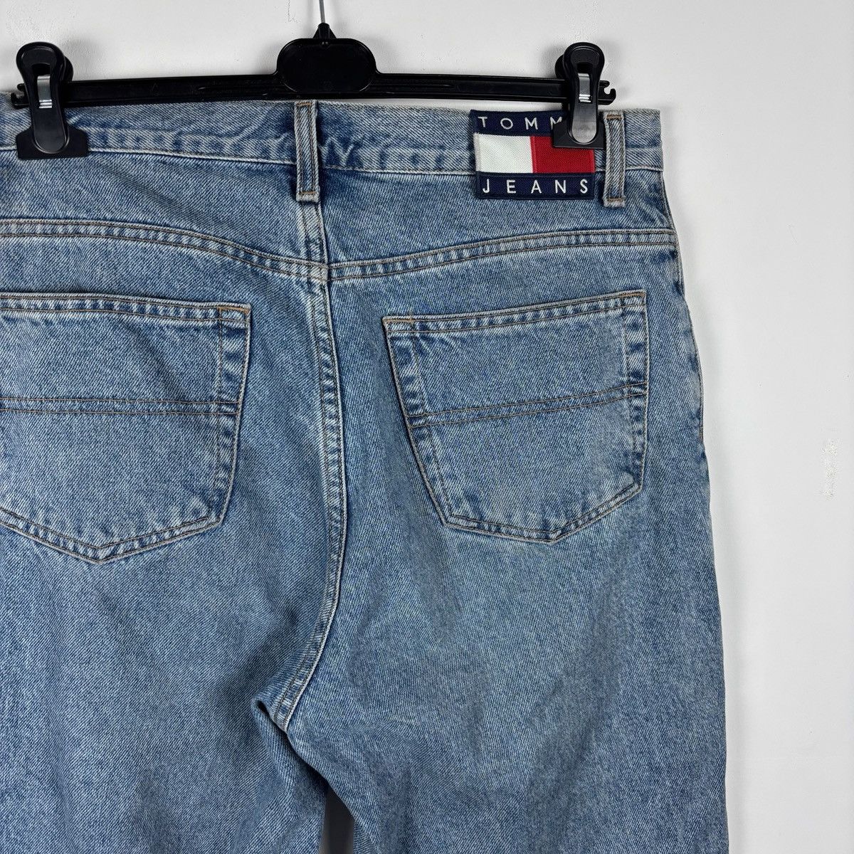 Tommy Hilfiger Tommy Hilfiger Vintage denim jeans Size US 34 / EU 50 - 2 Thumbnail