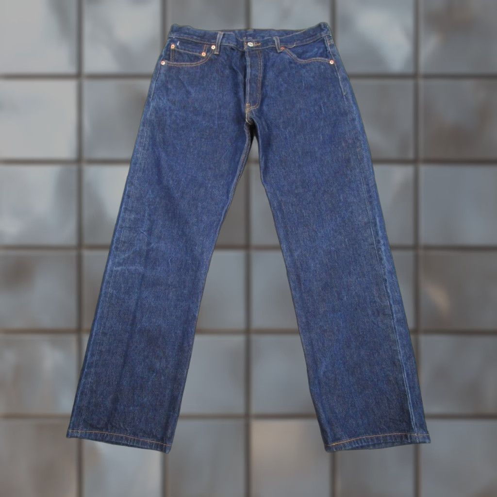 Levi's VINTAGE Levi's Jeans Men 33x30 Blue Denim 501 Regular Straight 2000s USA Mens Size US 33 - 1 Thumbnail