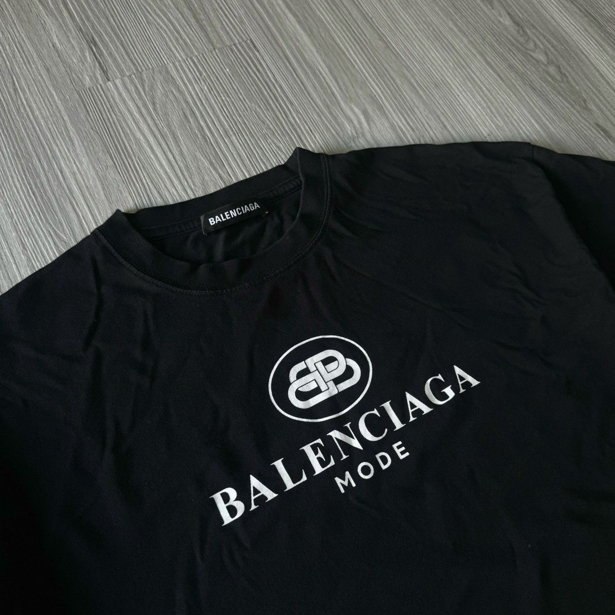 Balenciaga Balanciaga Mode T Shirt Black Size US XS / EU 42 / 0 - 2 Thumbnail