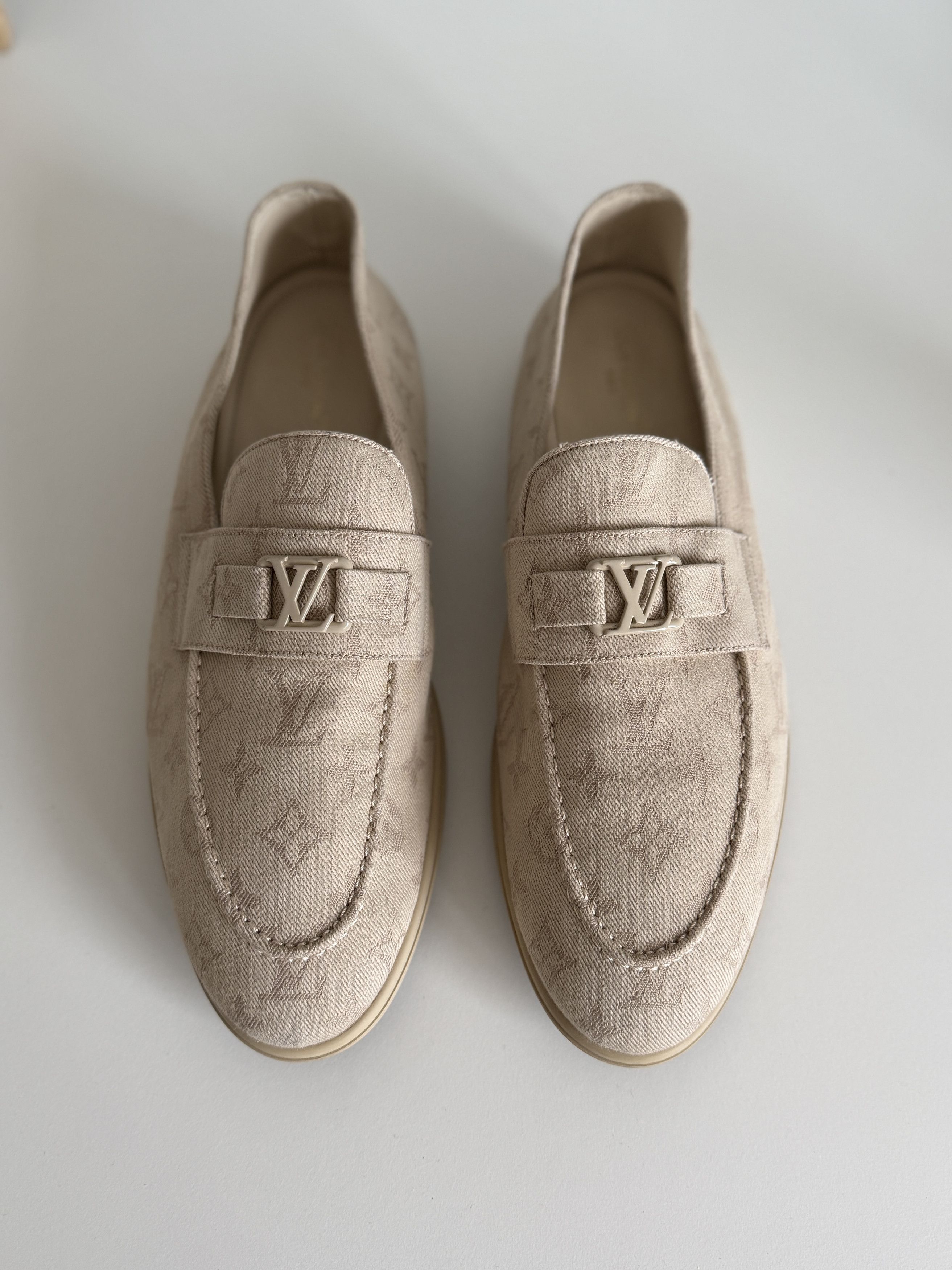 Louis Vuitton Louis Vuitton Moccasin | LV size 11 Size US 13 / EU 46 - 2 Thumbnail