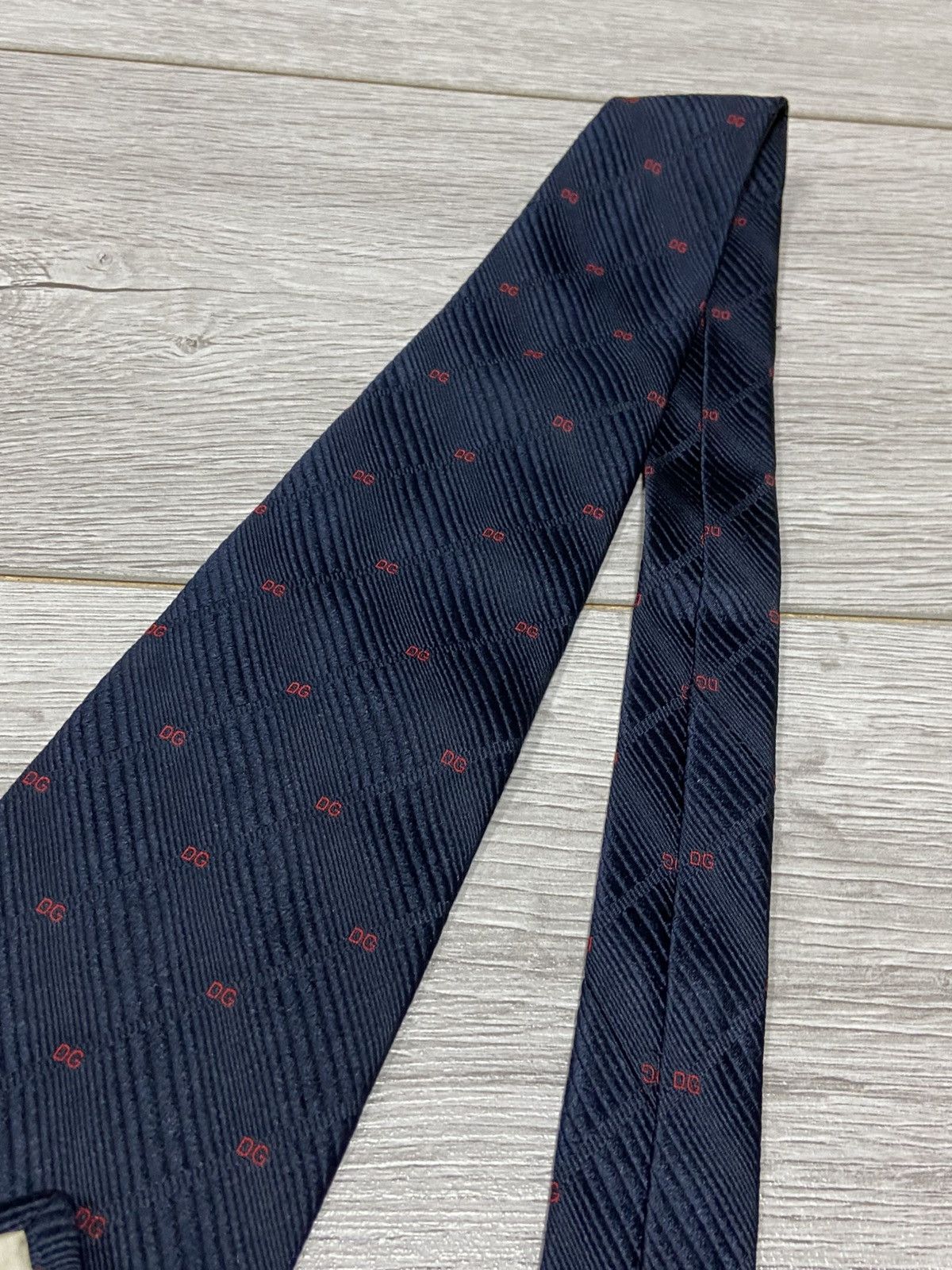 Dolce & Gabbana Dolce & Gabbana girl RARE vintage silk tie Size ONE SIZE - 5 Thumbnail