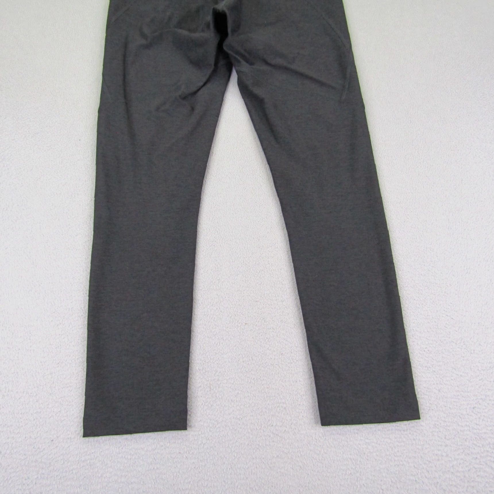 Outdoor Voices Outdoor Voices Leggings Womens Small Black Athletic Pants Cropped Slim Fit Athletic Leggings Womens Small Black Outdoor Voices Size 24" / US 00 / IT 34 - 6 Thumbnail
