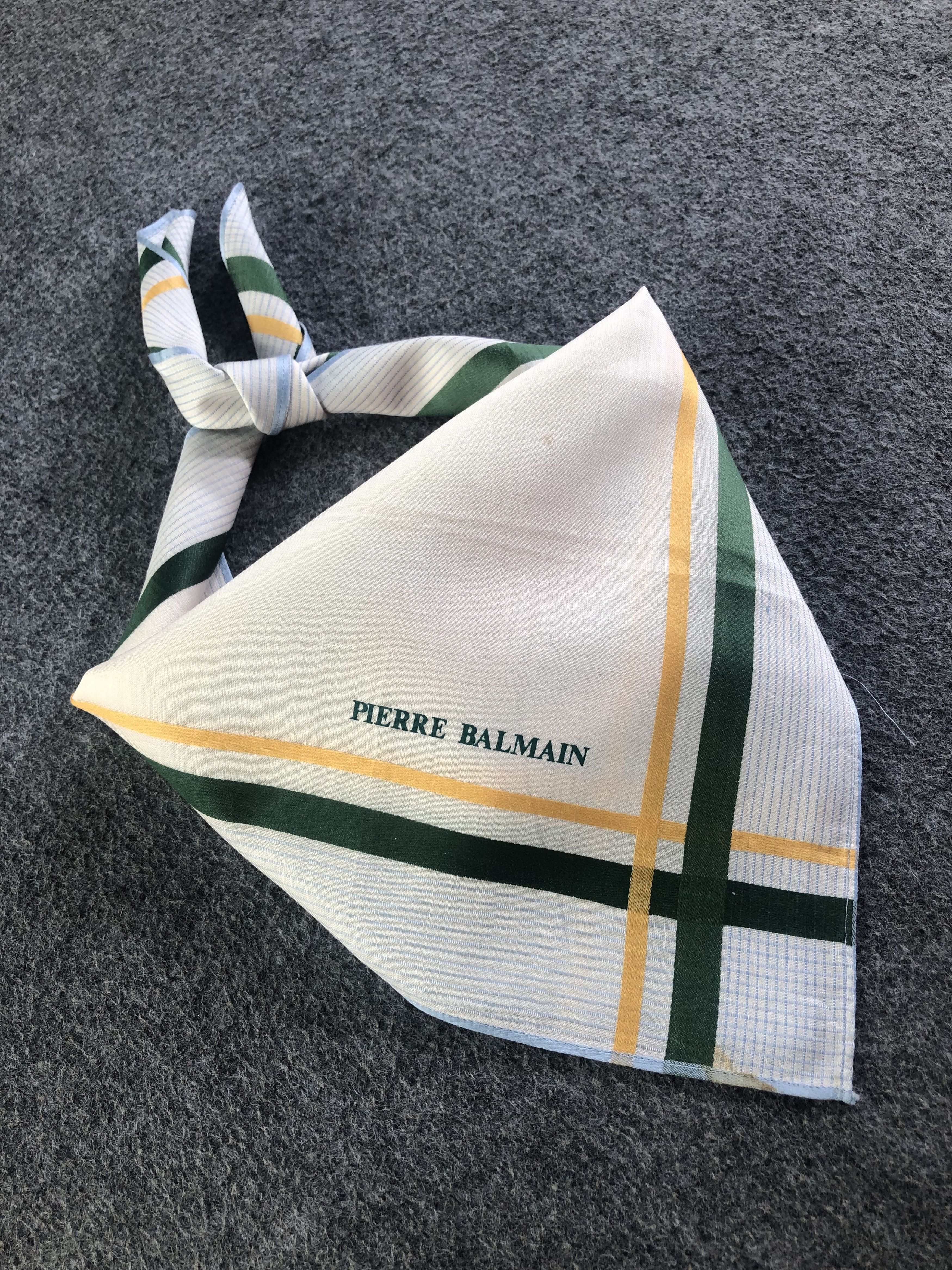 Pierre Balmain Pierre Balmain Handkerchief / Bandana / Neckerchief C456 Size ONE SIZE - 2 Thumbnail