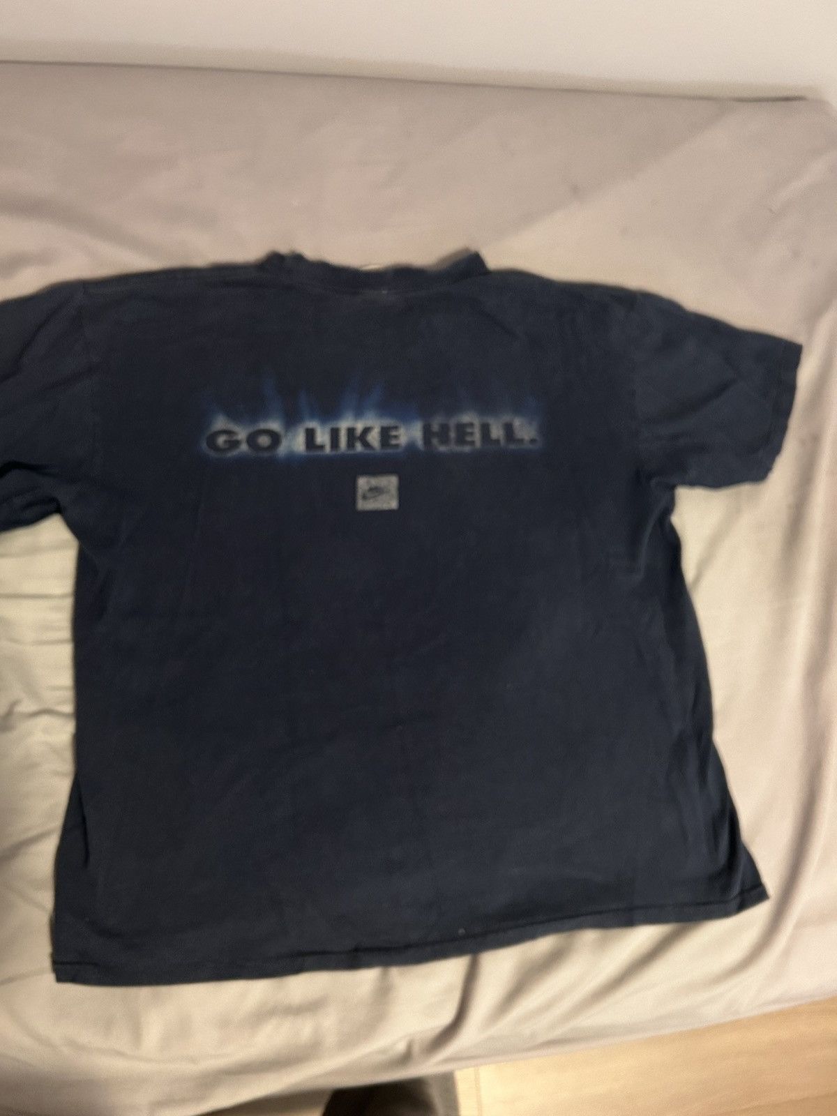 Nike Vintage 2000 Nike Box Logo "Go Like Hell" Quote T Shirt Tee Size US L / EU 52-54 / 3 - 2 Thumbnail