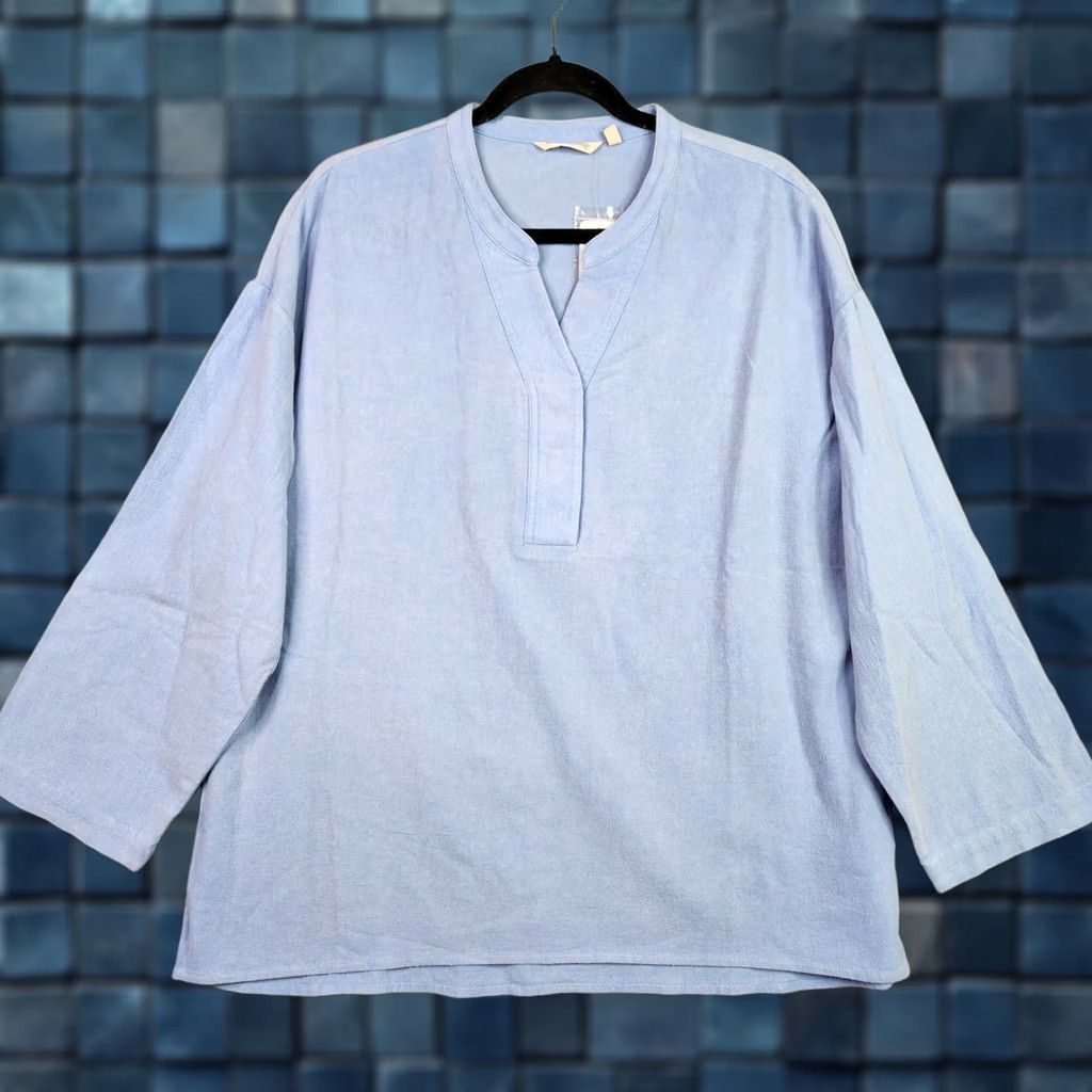 Soft Surroundings Soft Surroundings Women's V-neck Cedella Light Blue 3/4 Sleeve Top Size M New Size M / US 6-8 / IT 42-44 - 1 Thumbnail