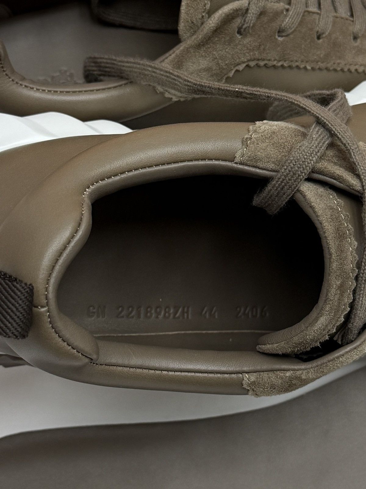 Hermes Hermes Bouncing Sneakers Elephant Gray Size US 11 / EU 44 - 9 Thumbnail
