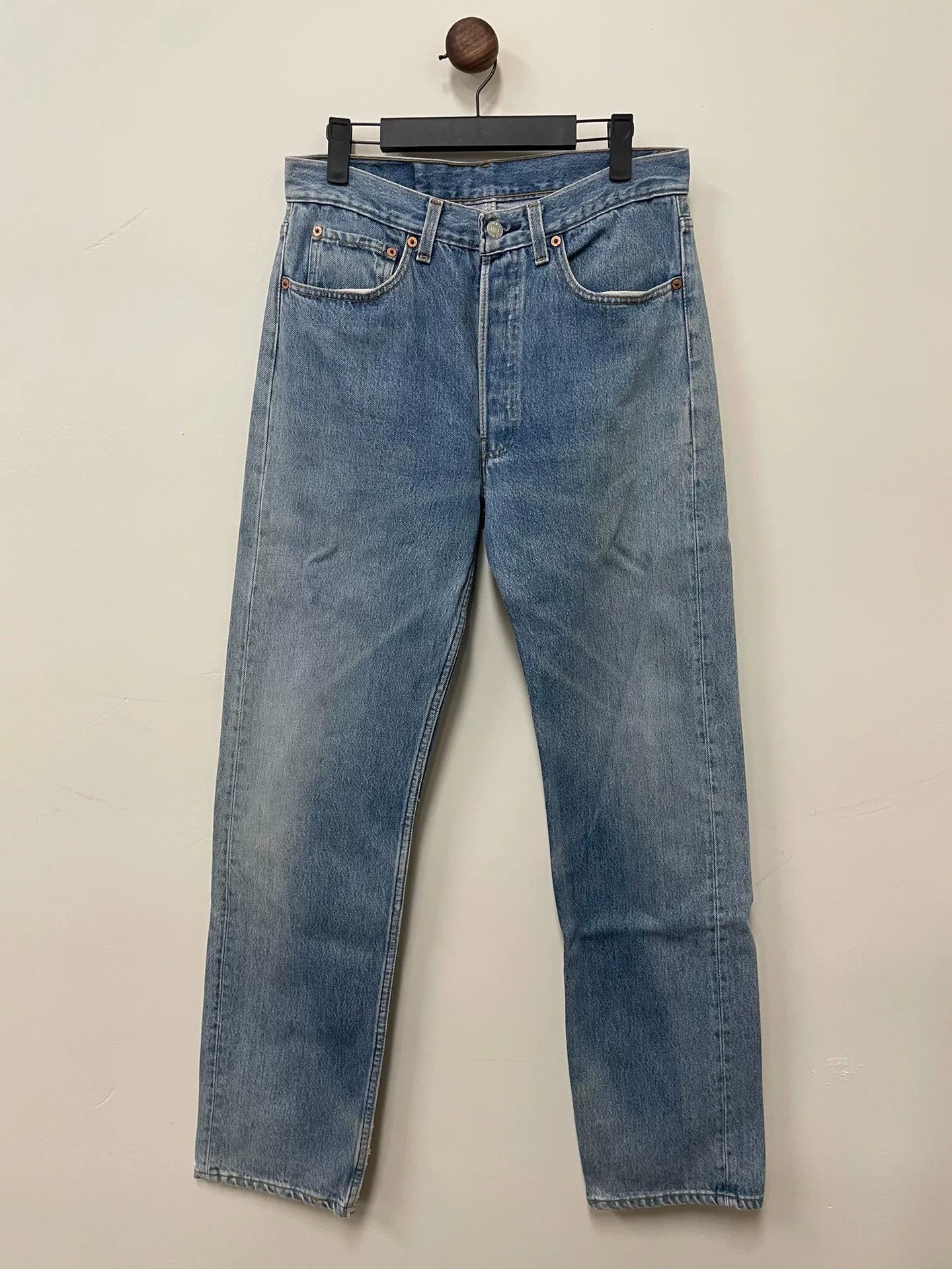 Vintage Vintage Levis 501 Washed Blue Jeans Size US 33 - 1 Thumbnail