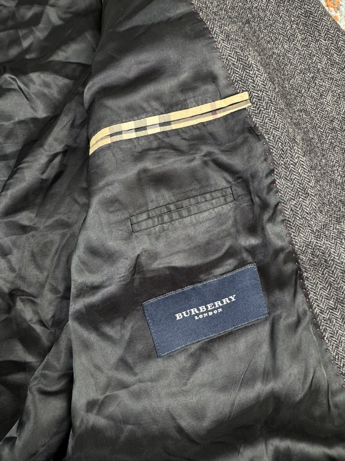 Burberry × Vintage Burberry charcoal wool cashmere blend long blazer old money Size 44R - 13 Thumbnail