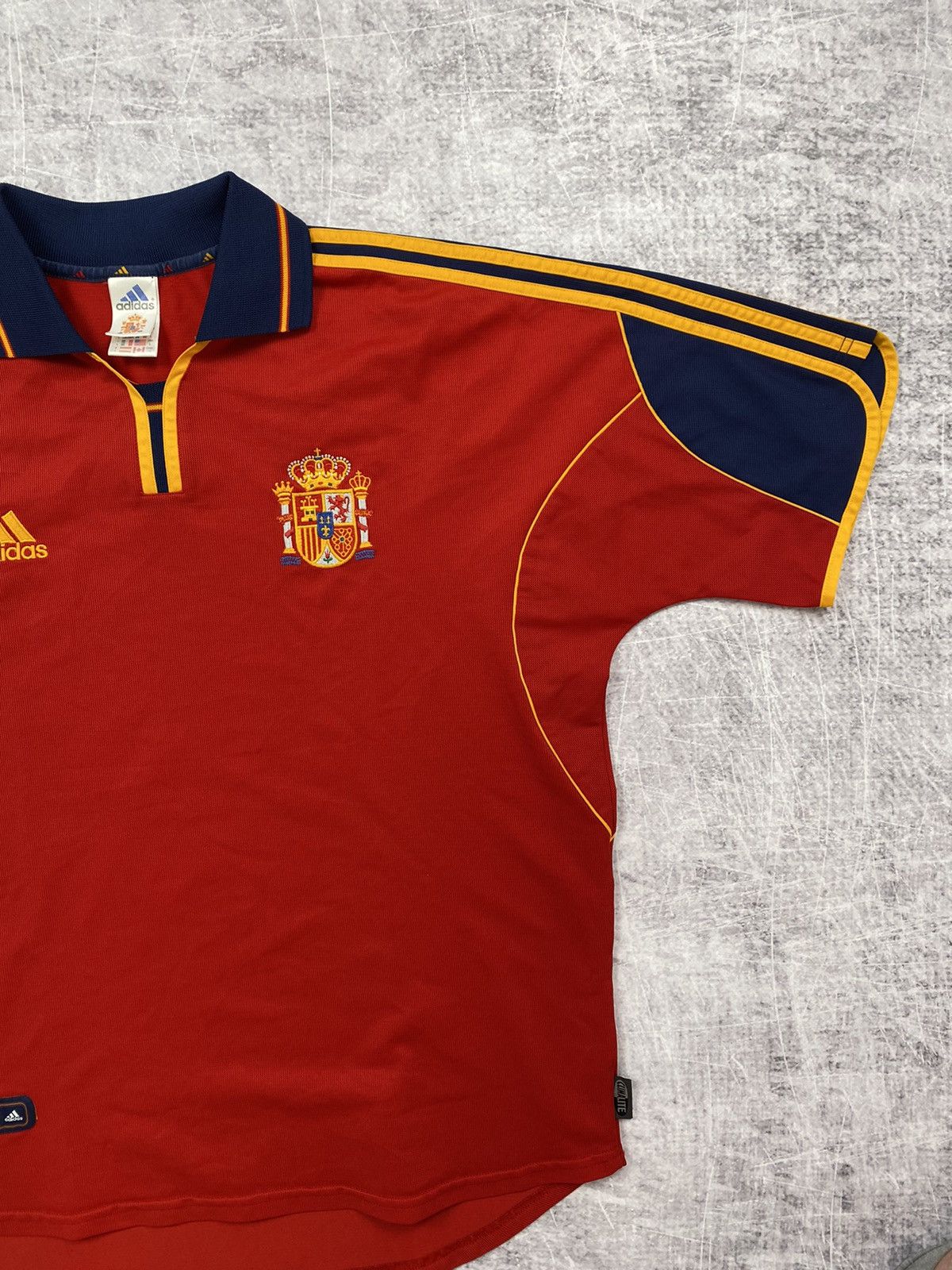 Adidas × Vintage Vintage Spanish jersey by Adidas Size US L / EU 52-54 / 3 - 2 Thumbnail