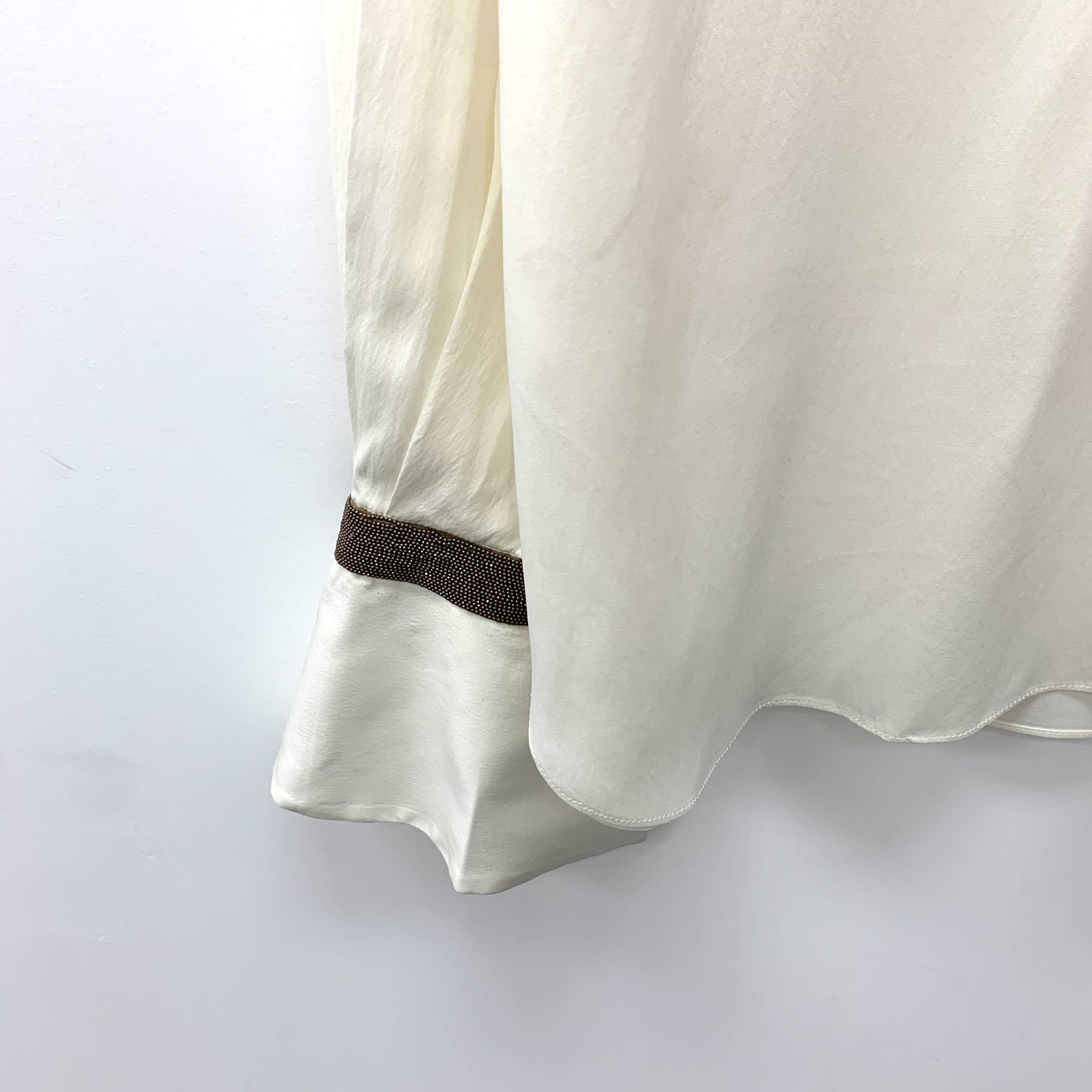 Brunello Cucinelli CW0378 Brunello Cucinelli V-Neck Cream Silk Blouse Size L / US 10 / IT 46 - 4 Thumbnail