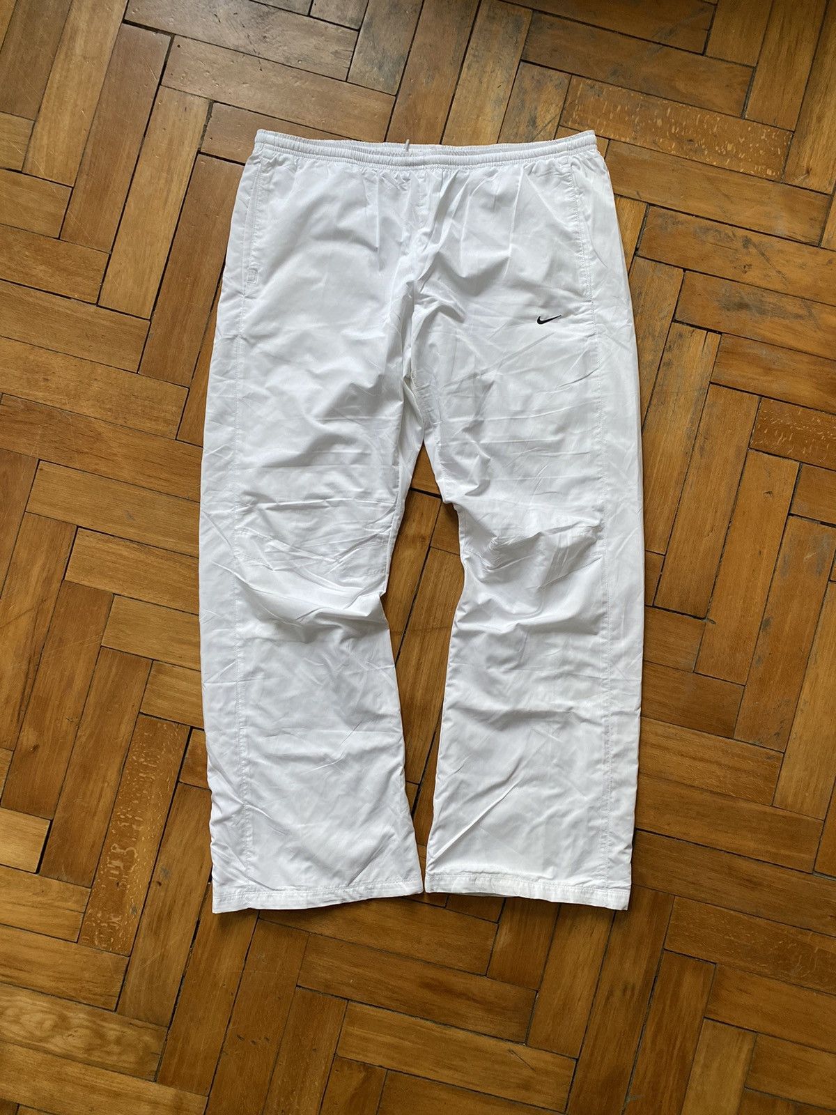 Nike × Vintage Vintage Nike Nylon Pants Very Rare Size L Size US 32 / EU 48 - 1 Thumbnail