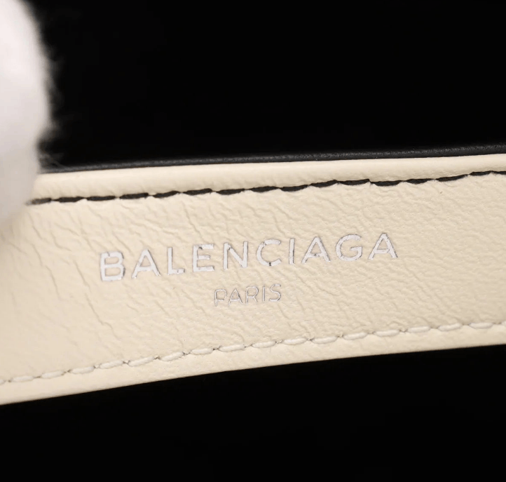 Balenciaga Shearling Clutch Bag Size ONE SIZE - 7 Thumbnail