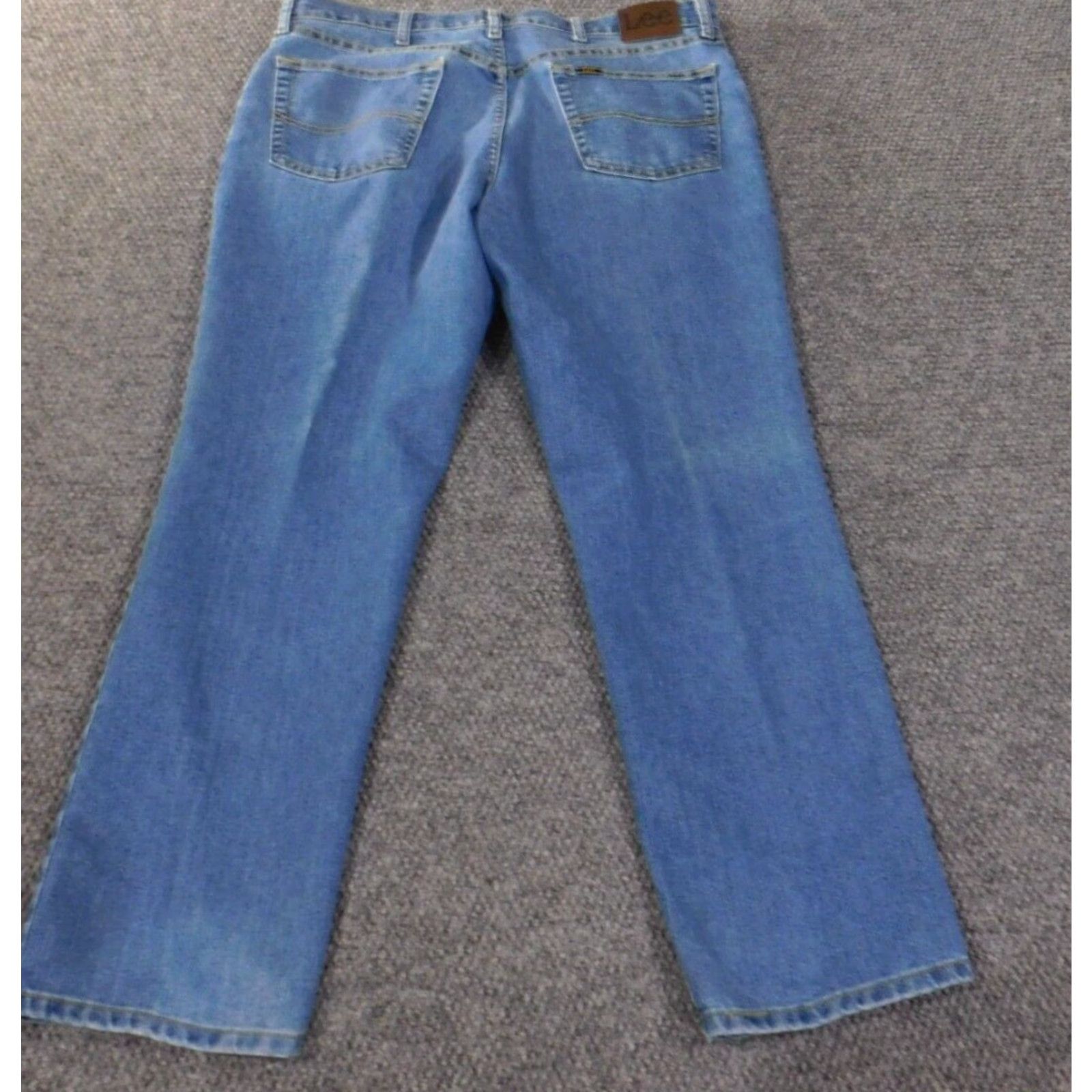 Lee Lee Jeans Men 38x30 Regular Fit Straight Denim Workwear Cotton Blue United States Distressed Pockets Zipper 30in Inseam Jeans Men Size US 38 / EU 54 - 7 Thumbnail