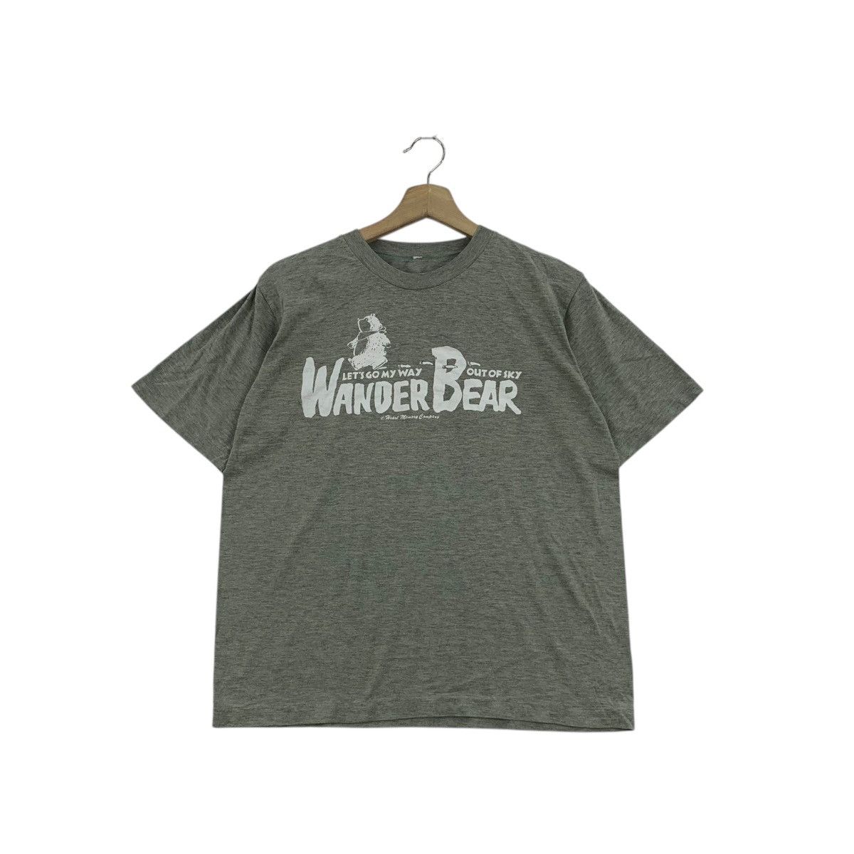 Vintage Vintage WANDER BEAR OUTDOOR Out Of Sky Tee Shirt Top Size US M / EU 48-50 / 2 - 1 Thumbnail