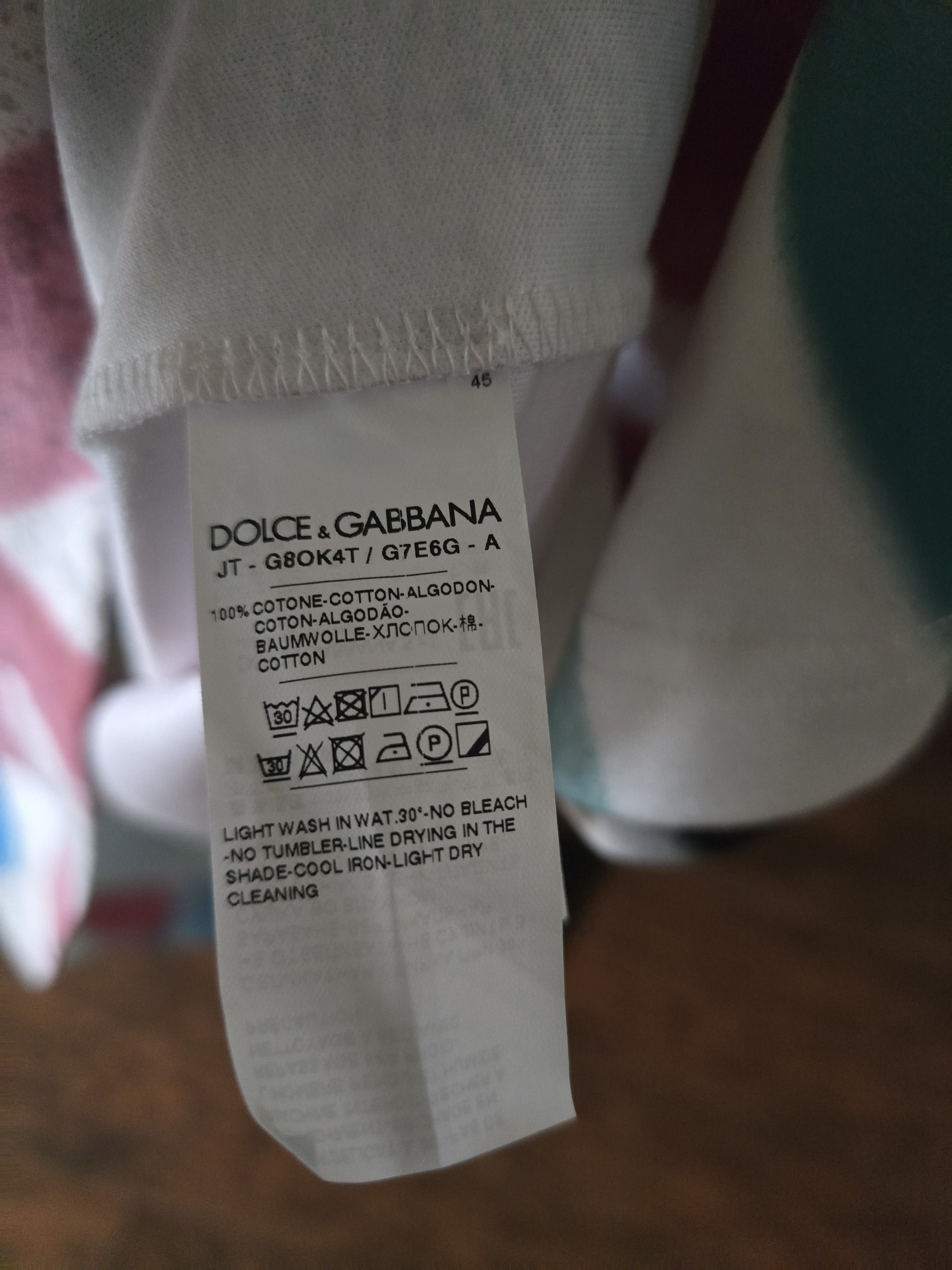 Dolce & Gabbana Dolce & Gabbana Multicolor Graffiti Print Tee - Size S Size US S / EU 44-46 / 1 - 9 Thumbnail