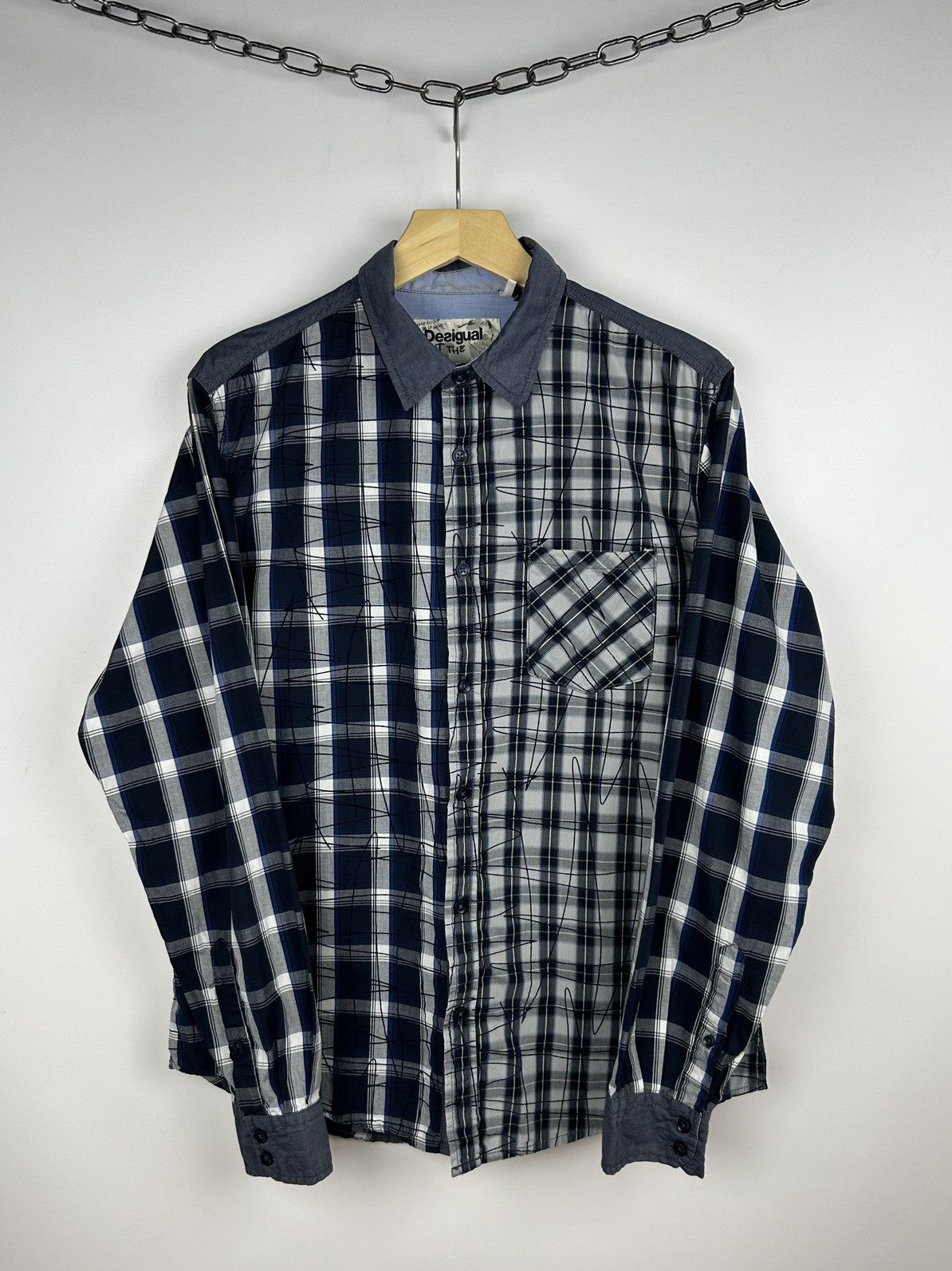 Desigual Desigual Plaid Shirt Buttons Men’s Size M Patchwork Y2K Size US M / EU 48-50 / 2 - 1 Thumbnail