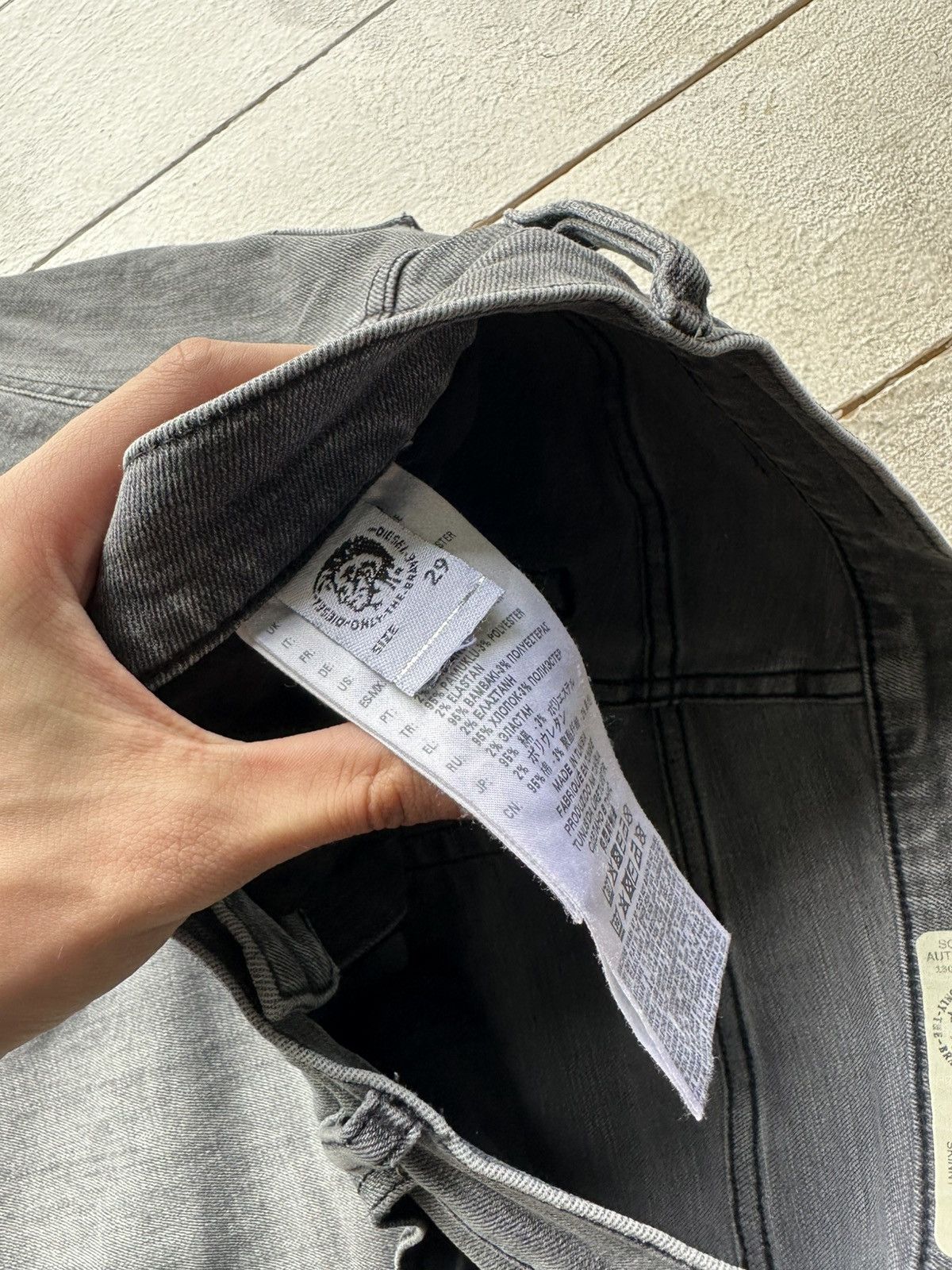 Diesel 🚨Gothic Diesel Regular Slim relax Flared Jeans Womens Size 29" - 7 Thumbnail