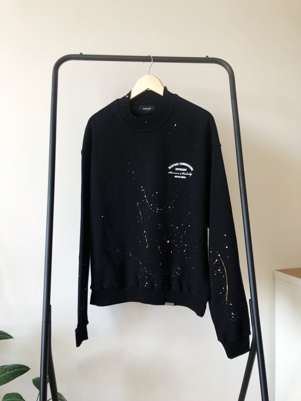 Represent Clo. Represent Bespoke commissions sweatshirt Big logo size S Size US S / EU 44-46 / 1 - 2 Thumbnail