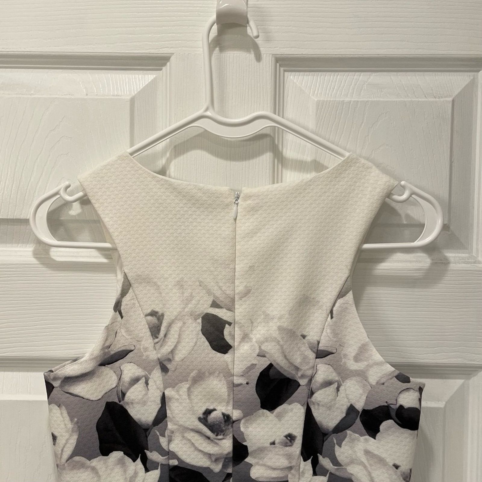 White House Black Market Floral Dress 0