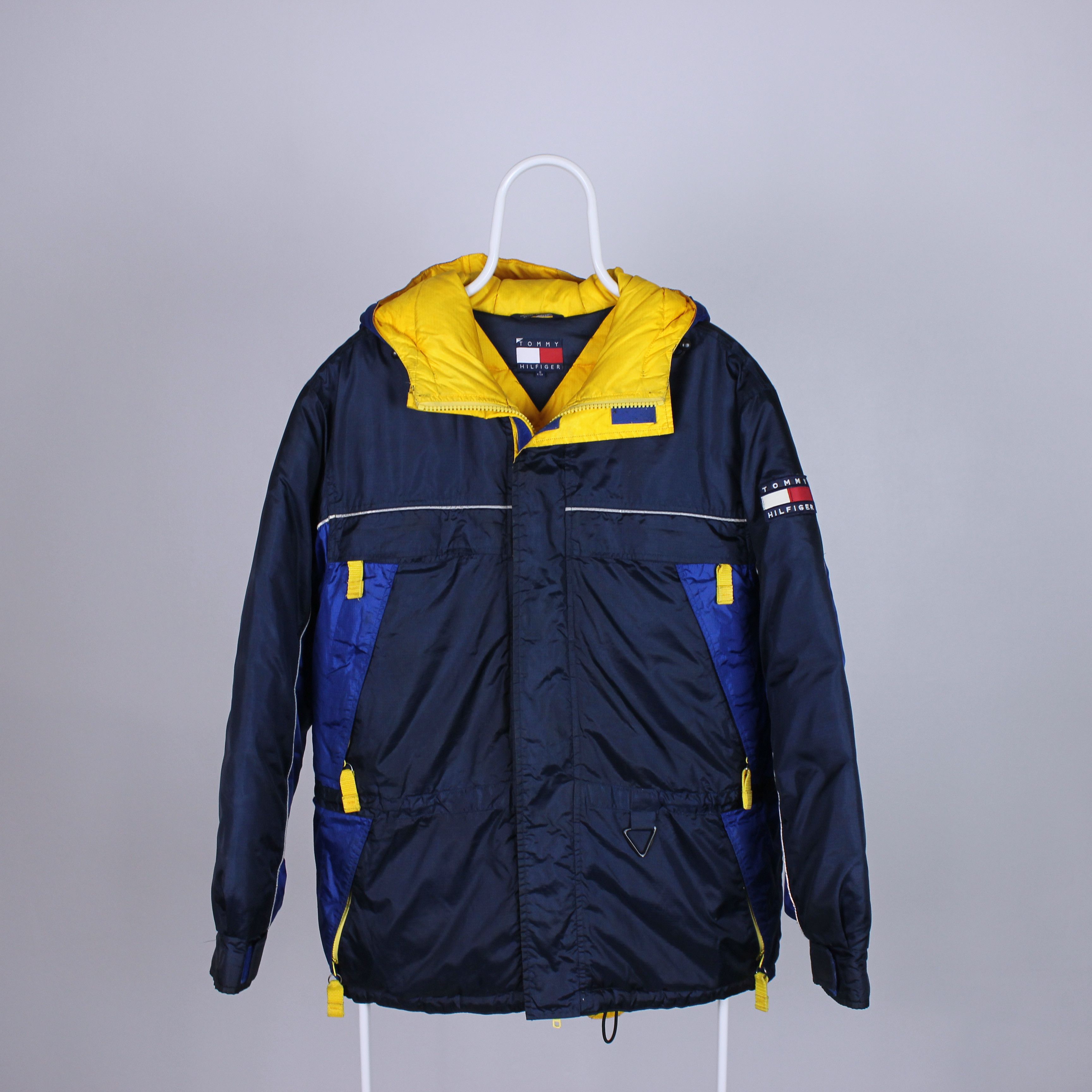 Tommy Hilfiger Tommy Hilfiger heavy vintage jacket rare S M multi Size US M / EU 48-50 / 2 - 2 Thumbnail