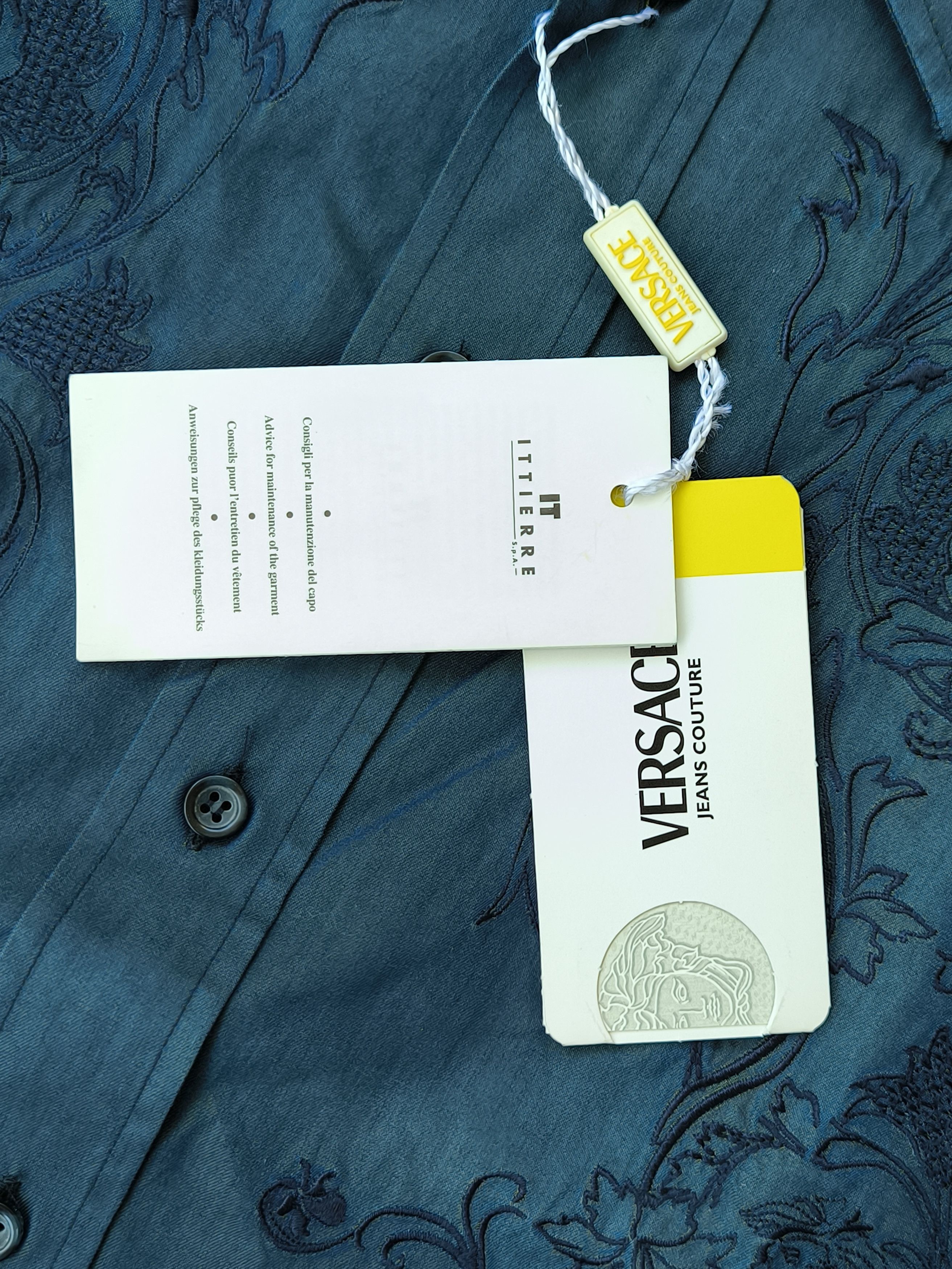 Versace Jeans Couture Vintage Versace Jeans Couture Embroidered Baroque Shirt NOS Size US S / EU 44-46 / 1 - 5 Thumbnail