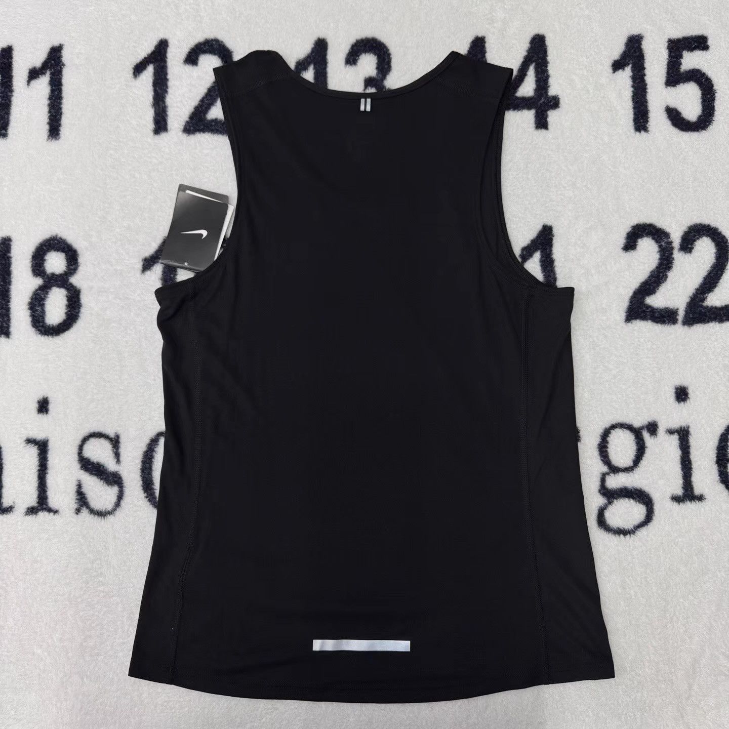 Nike Nike Black Marathon Reflective Singlet Q10 Size US S / EU 44-46 / 1 - 2 Thumbnail