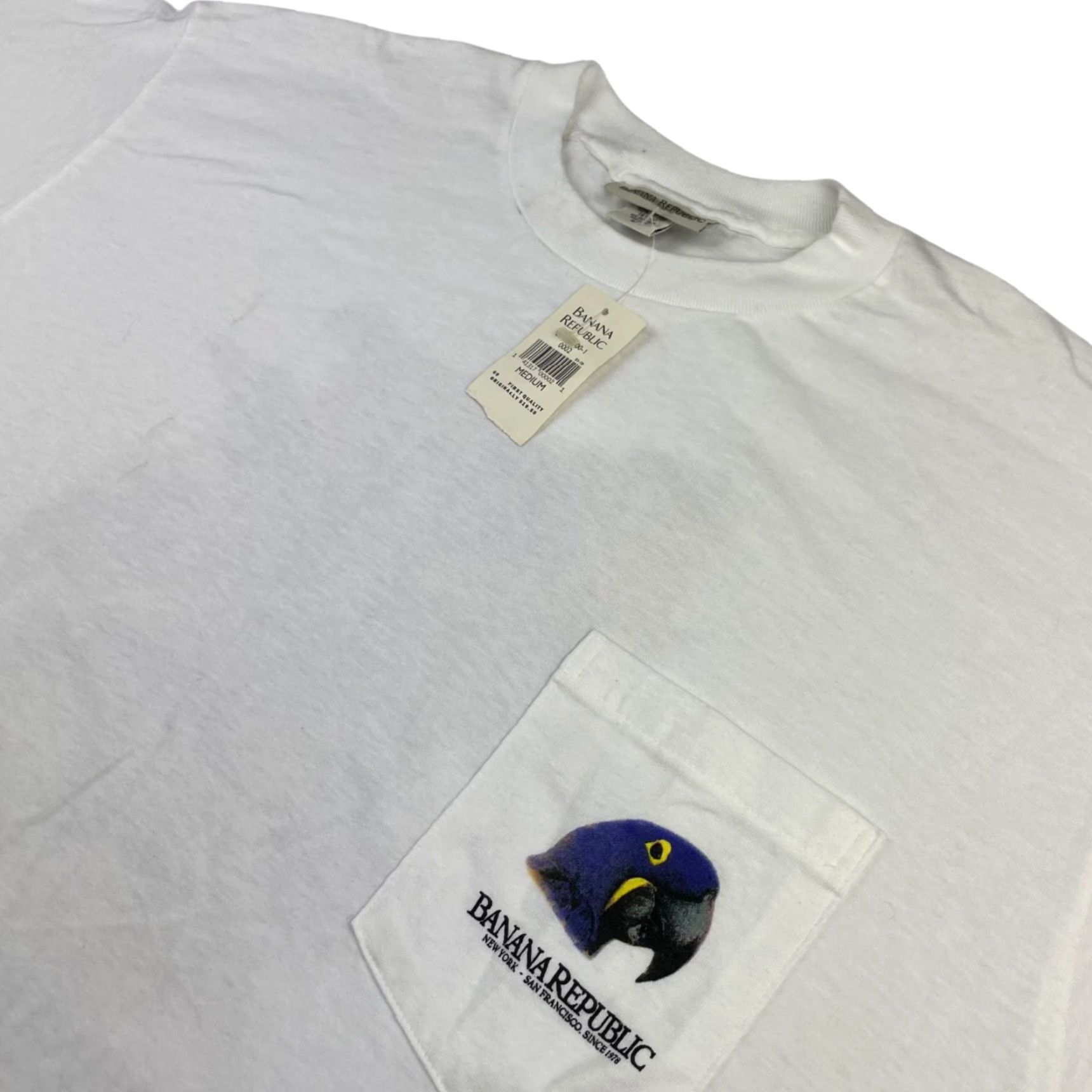 Banana Republic VINTAGE Banana Republic Shirt White M Men Safari Pocket T-Shirt US 100% Cotton Crew Neck Short Sleeve Double-Sided Printed Graphic Size US M / EU 48-50 / 2 - 2 Thumbnail