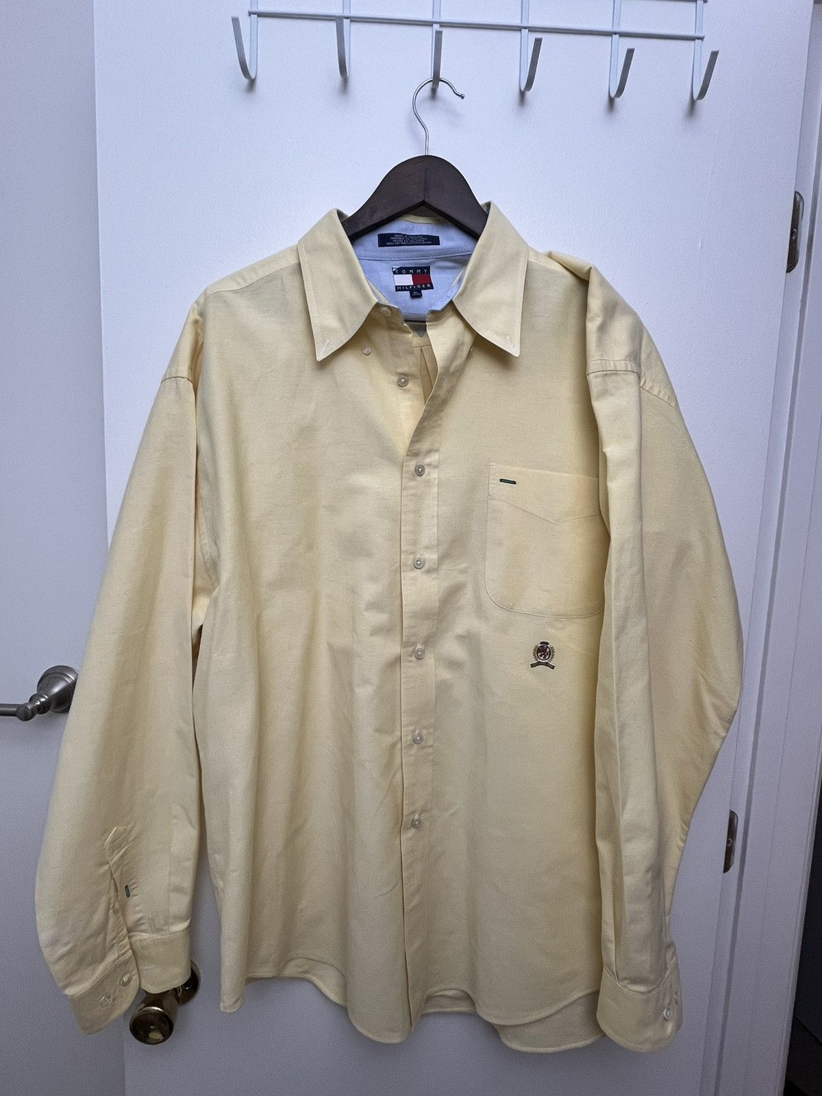 Tommy Hilfiger Tommy Hilfigure Vintage Shirt Size US XL / EU 56 / 4 - 1 Thumbnail