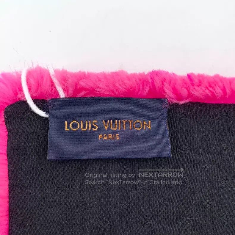 Louis Vuitton Louis Vuitton Black and pink color block logo mink silk sc Size ONE SIZE - 7 Thumbnail