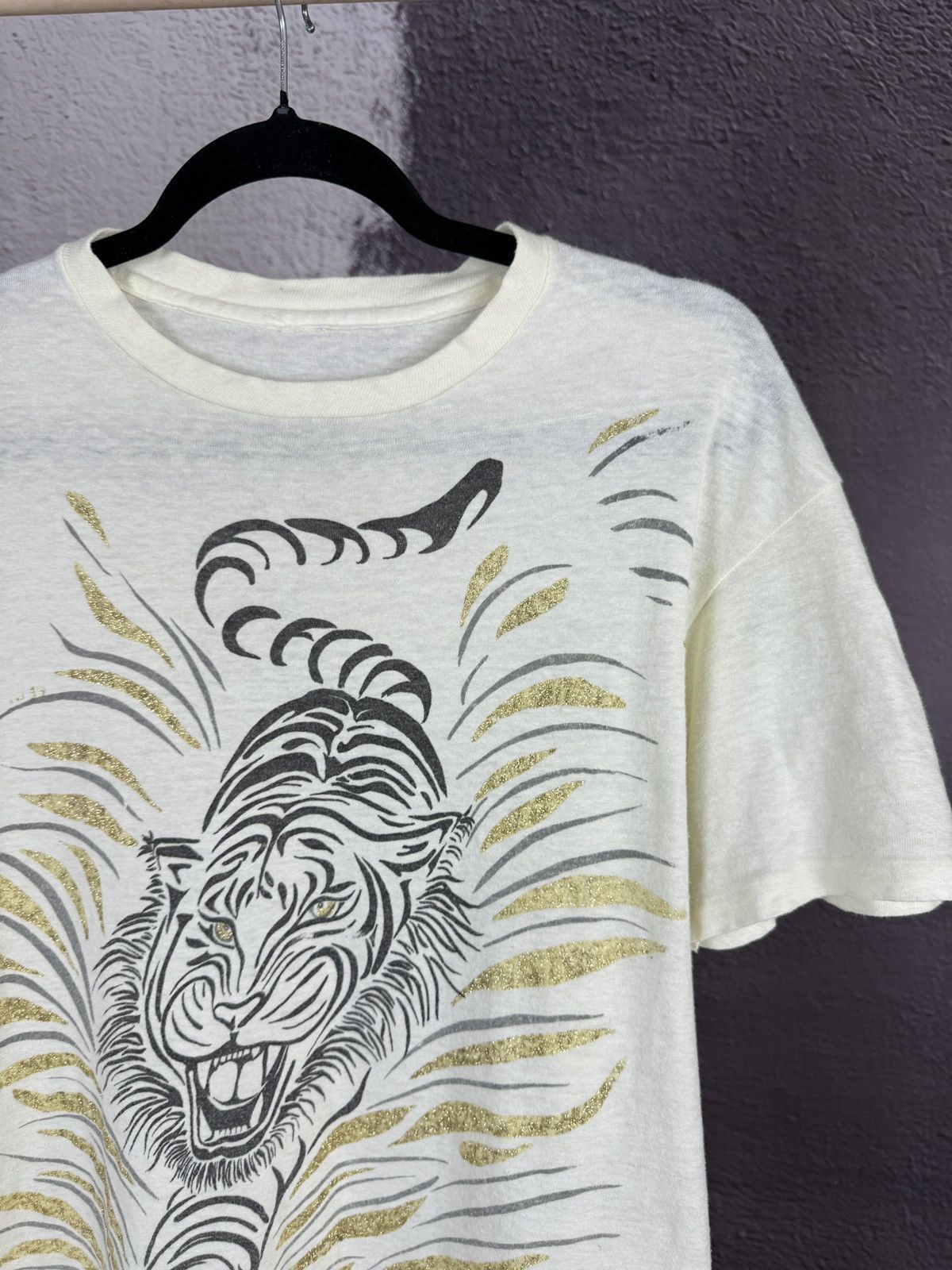 Vintage Vintage 90s single stitch double side Tiger print tee shirt Size US S / EU 44-46 / 1 - 6 Thumbnail