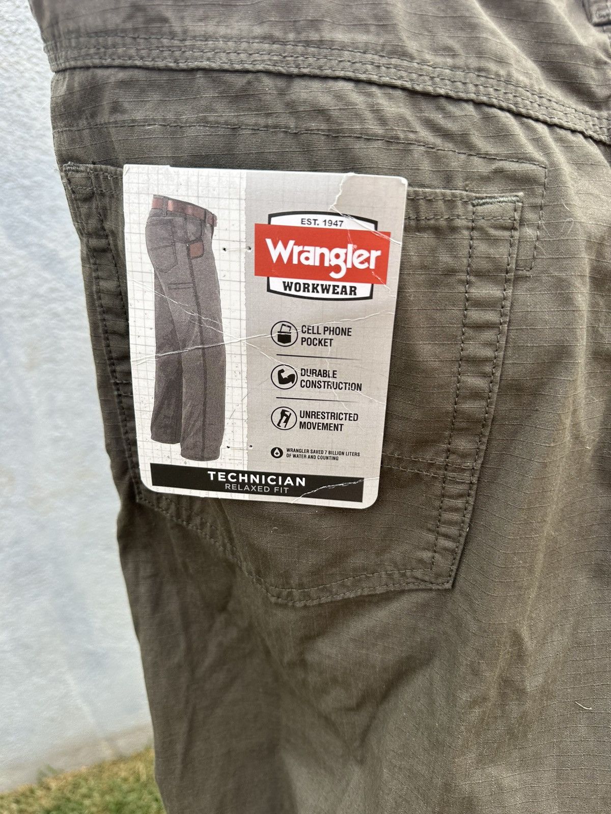 Wrangler New Wrangler Workwear Men's 42x30 Technician Relaxed Khaki Size US 42 / EU 58 - 3 Thumbnail