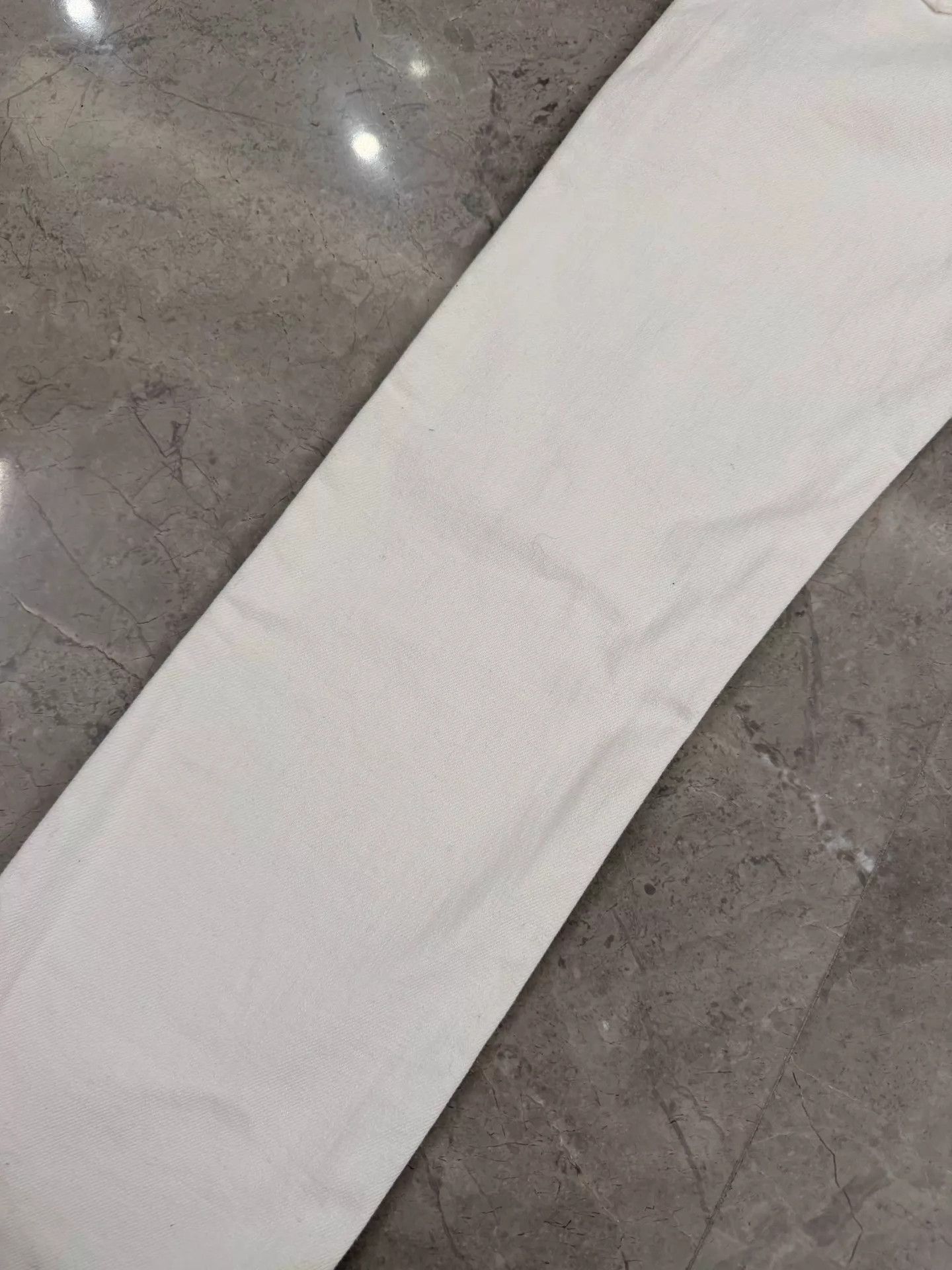 Celine Celine Hedi Slimane 003 Straight White Jeans 27 Size 27" / US 4 / IT 40 - 4 Thumbnail