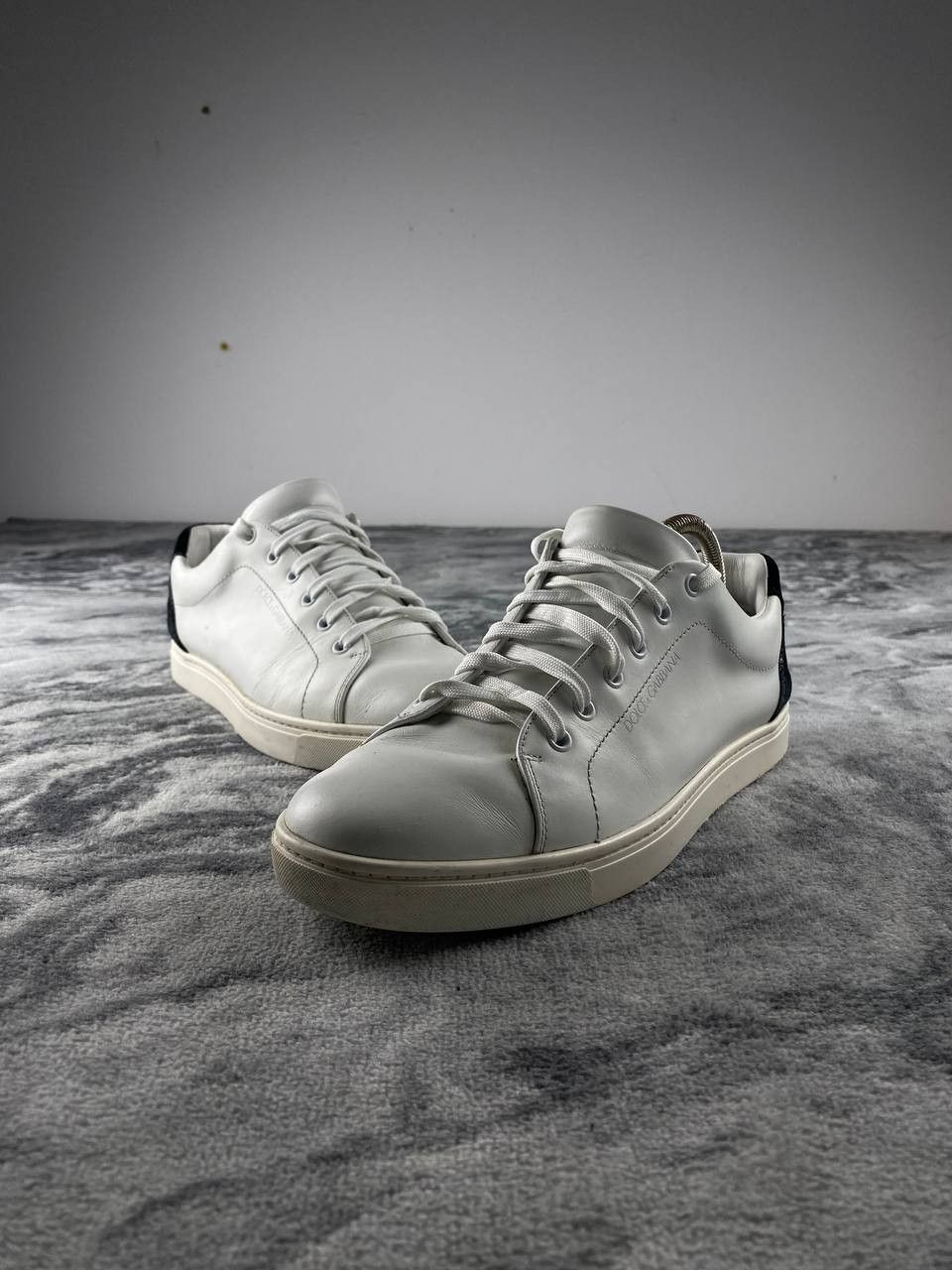 Dolce & Gabbana Dolce & Gabbana Leather Sneakers Men Size 9 White Size US 9 / EU 42 - 1 Thumbnail