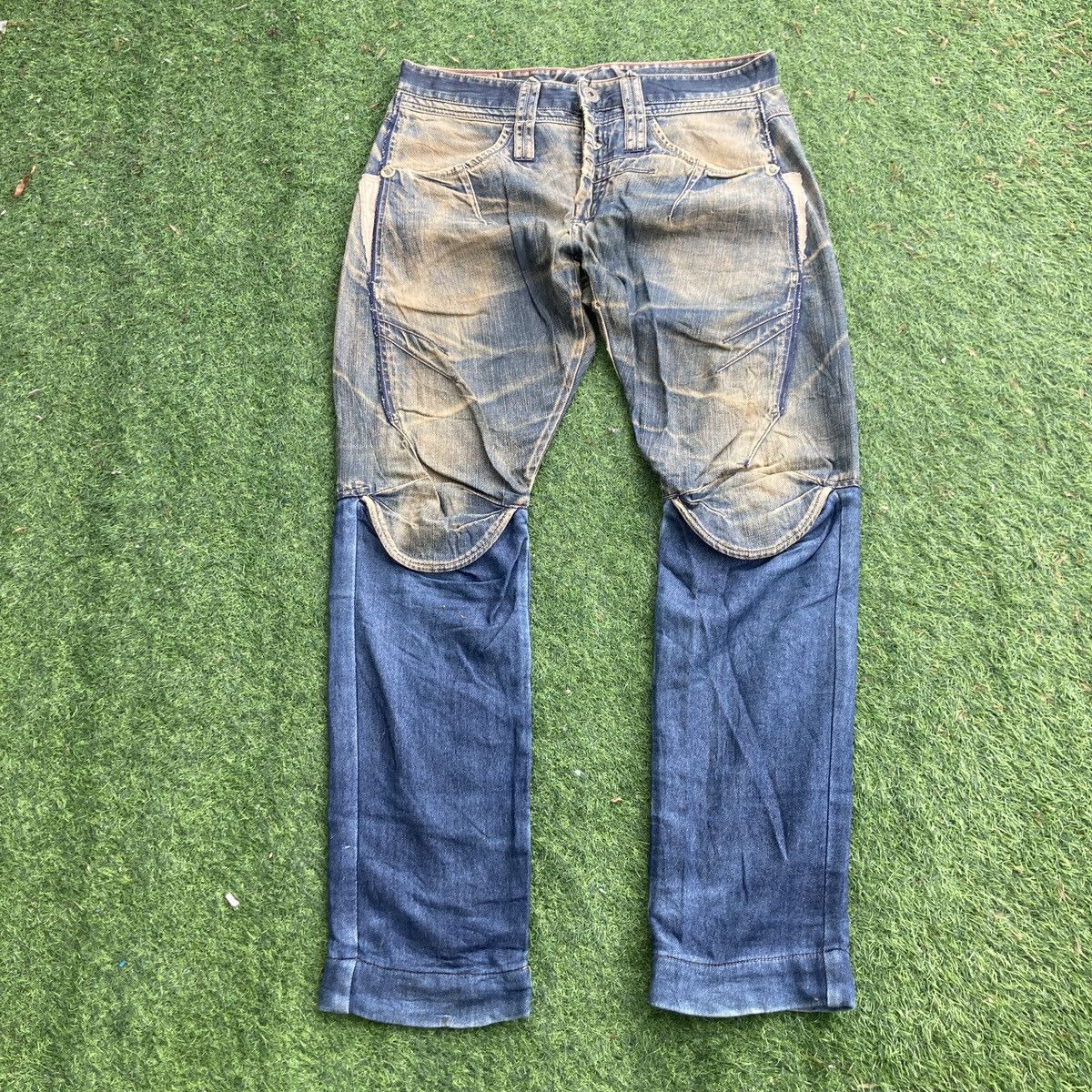 Marithe + Francois Girbaud LE JEAN DE MARITHE FRANCOIS GIRBAUD DISTRESSED JEANS Size US 36 / EU 52 - 1 Thumbnail