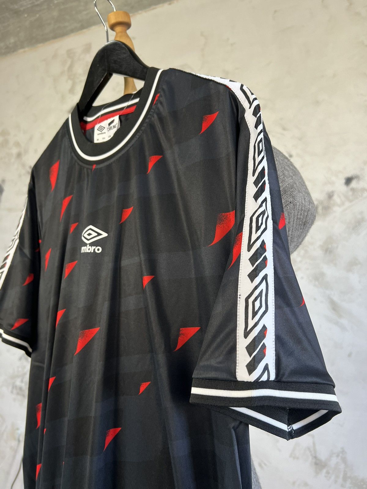Umbro Umbro Carling Jersey Shirt Size XL - XXL Size US XXL / EU 58 / 5 - 2 Thumbnail