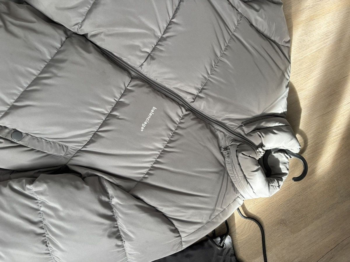 Balenciaga Grey Silver Balenciaga C-Shape Puffer 48 Size US M / EU 48-50 / 2 - 3 Thumbnail