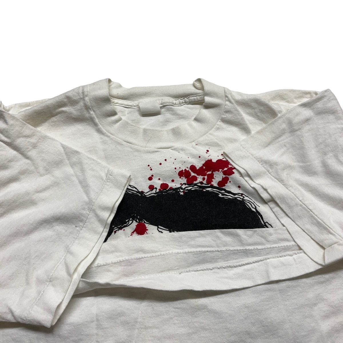 Fruit Of The Loom × Vintage 80s Charles Manson I’m In Each & Every One of You Tee Size US L / EU 52-54 / 3 - 6 Thumbnail