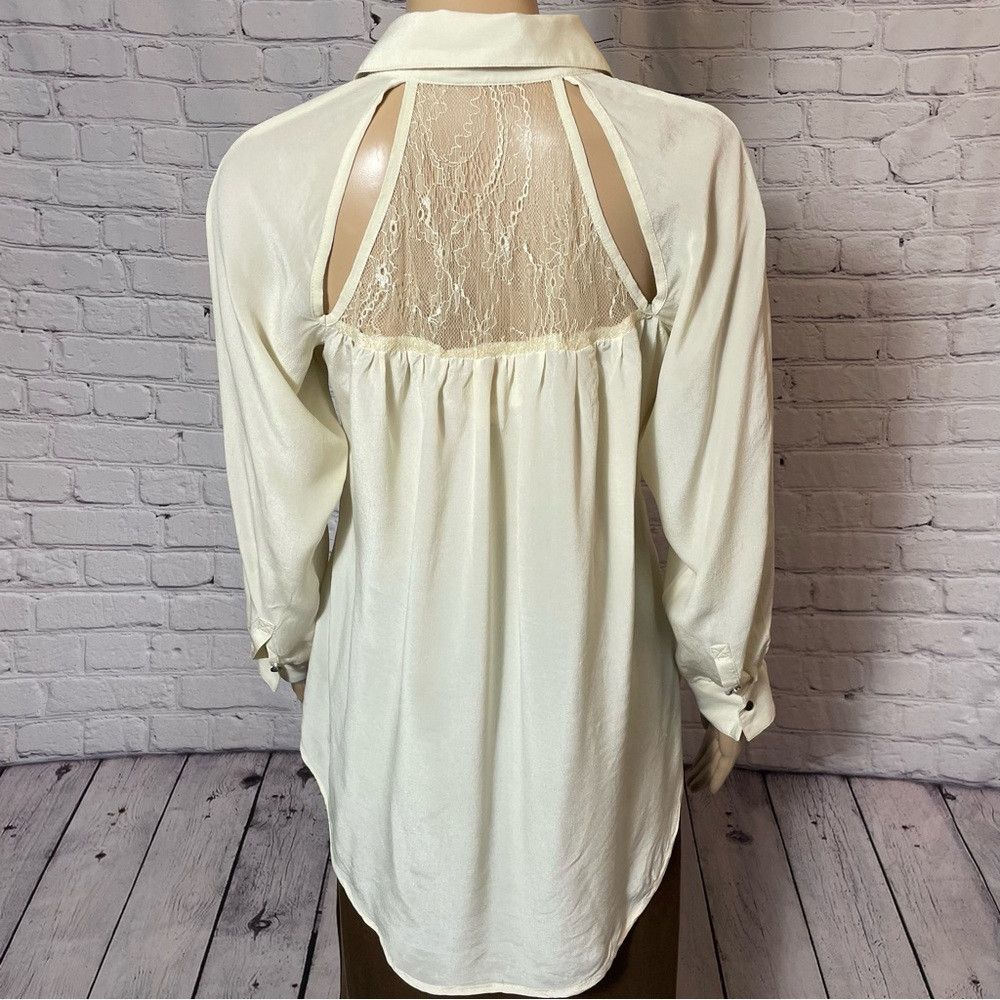 Other Aryn K Silk Lace Ivory Long Sleeve Cut Out Blouse Size S Size S / US 4 / IT 40 - 6 Thumbnail