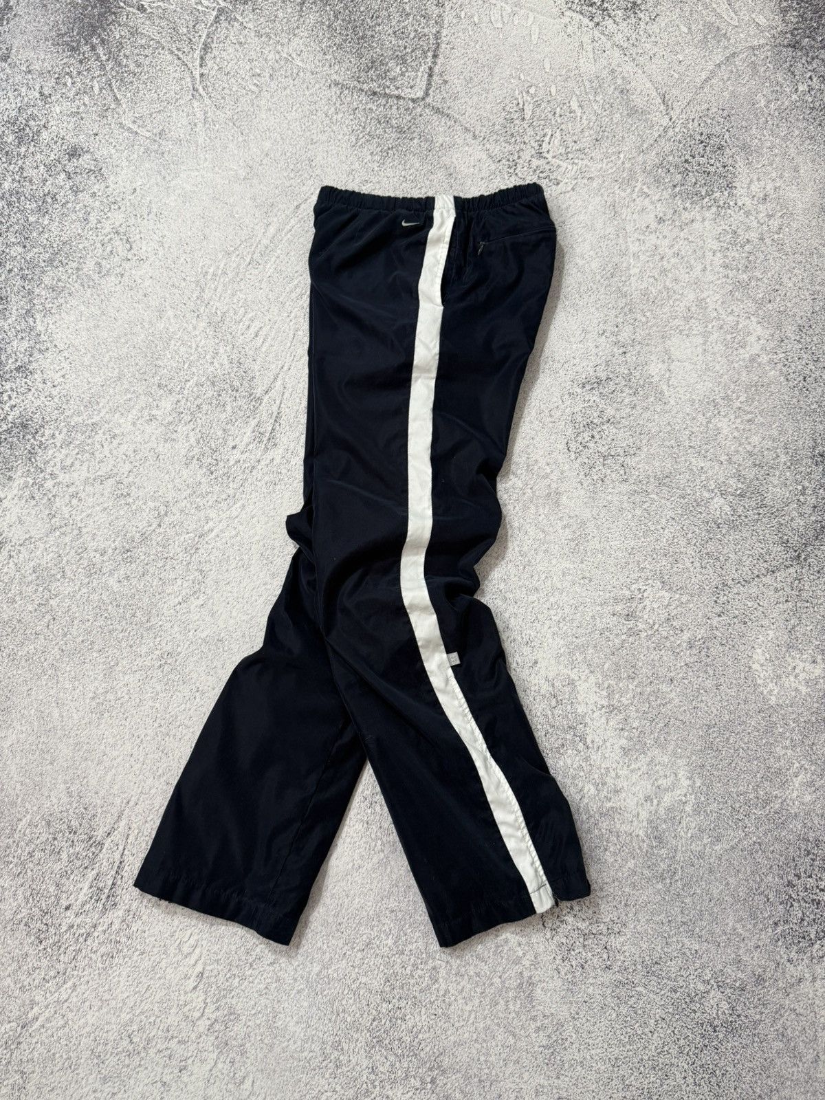 Nike Nike Vintage Baggy Pants Mini Swoosh Sweatpants Japanese Y2K Size US 32 / EU 48 - 1 Thumbnail
