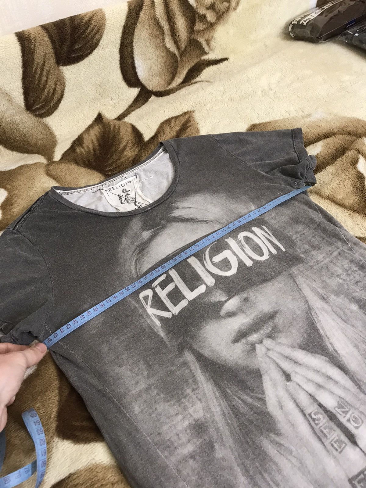 Band Tees 🔥 Vintage Y2K Religion London Streetwear Japan T Shirt Size US S / EU 44-46 / 1 - 9 Thumbnail